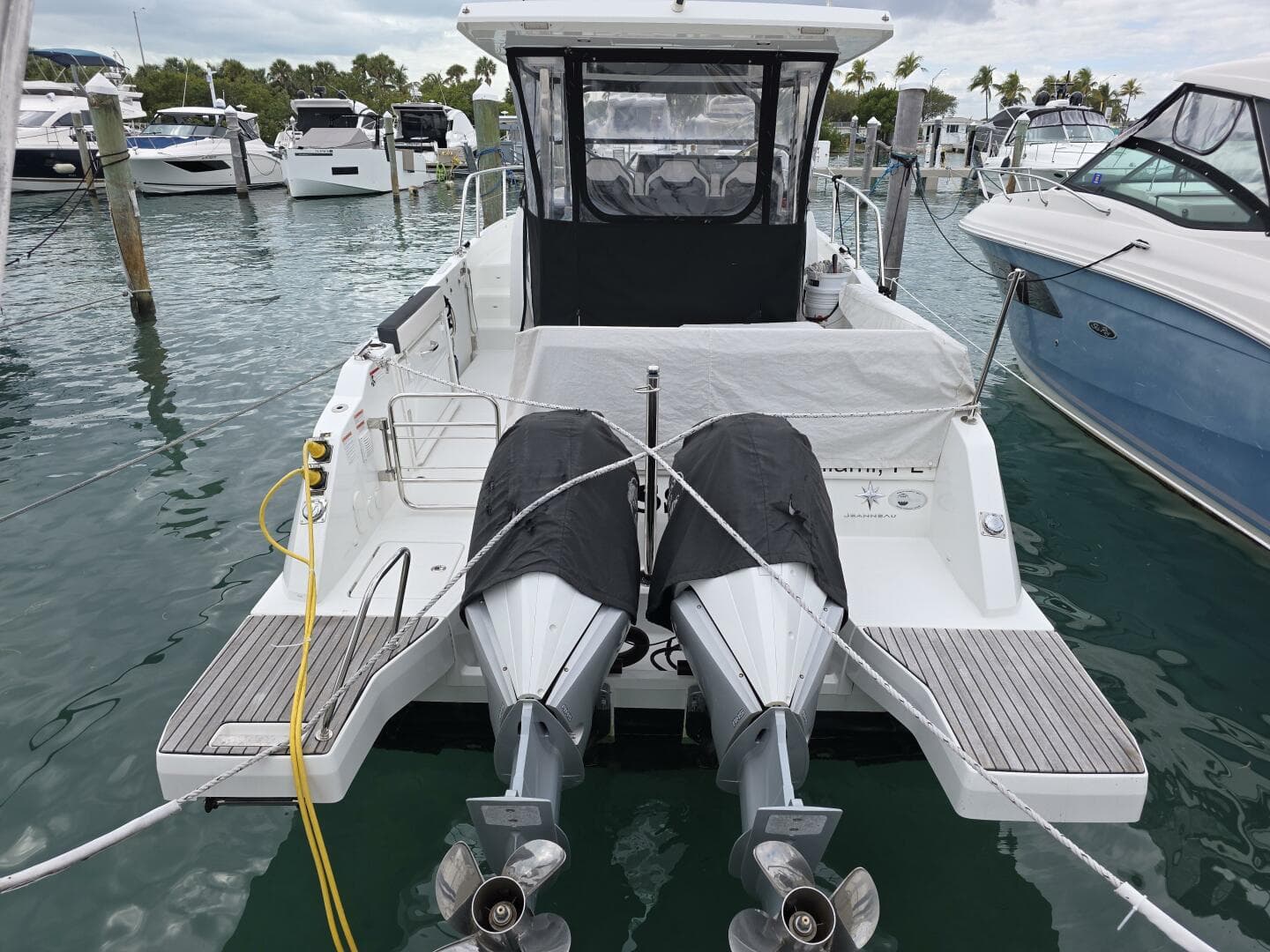 2022 Jeanneau Leader 10.5 WA Series 2 — photo 2