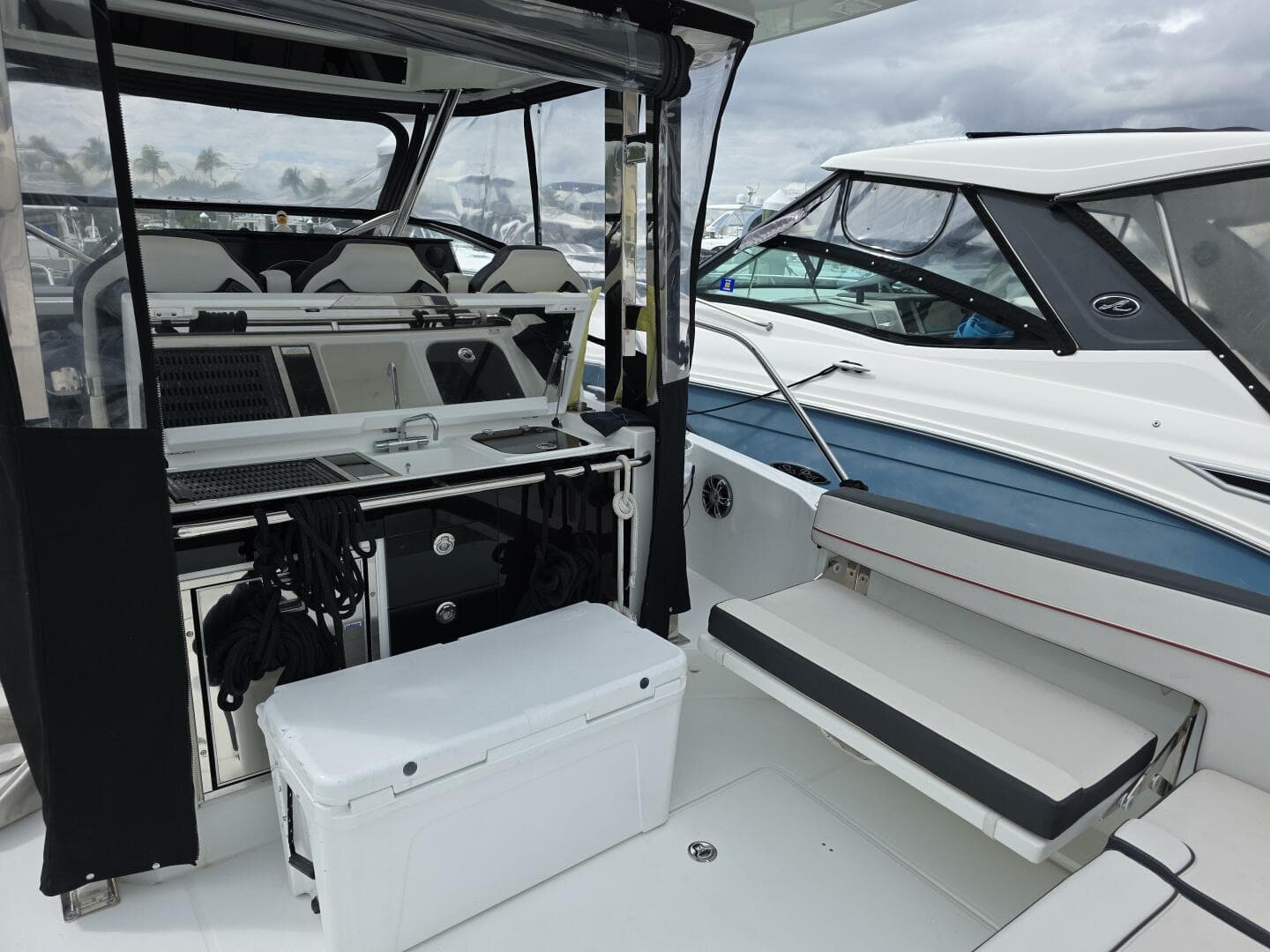 2022 Jeanneau Leader 10.5 WA Series 2 — photo 7