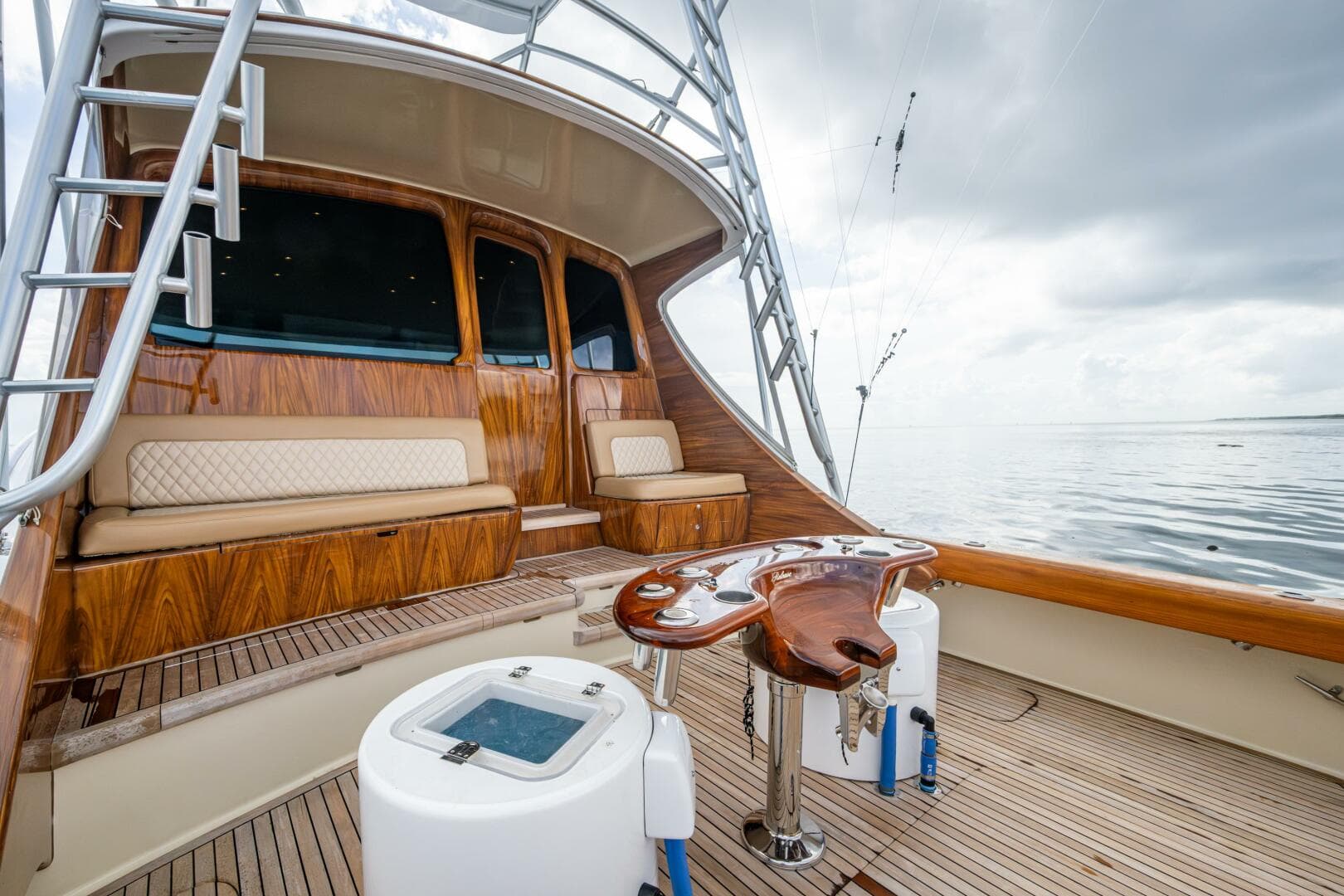 2017 Custom Carolina French Yachts Custom Express Sportfish — photo 39