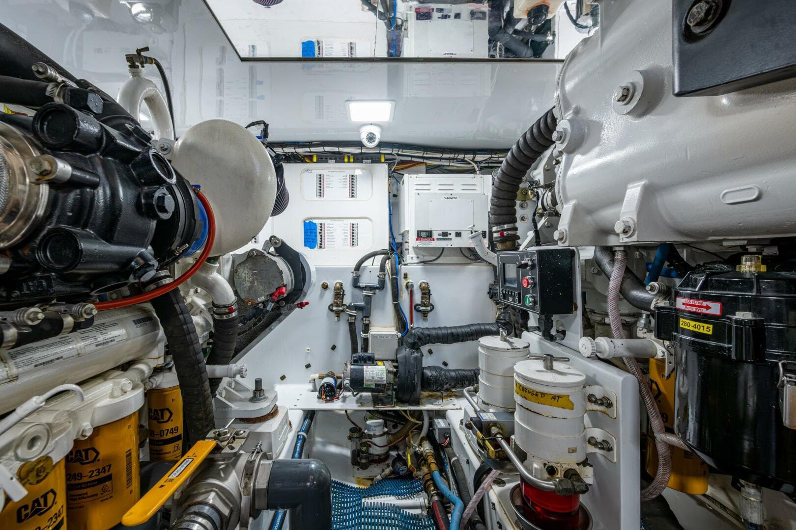 2017 Custom Carolina French Yachts Custom Express Sportfish — photo 45