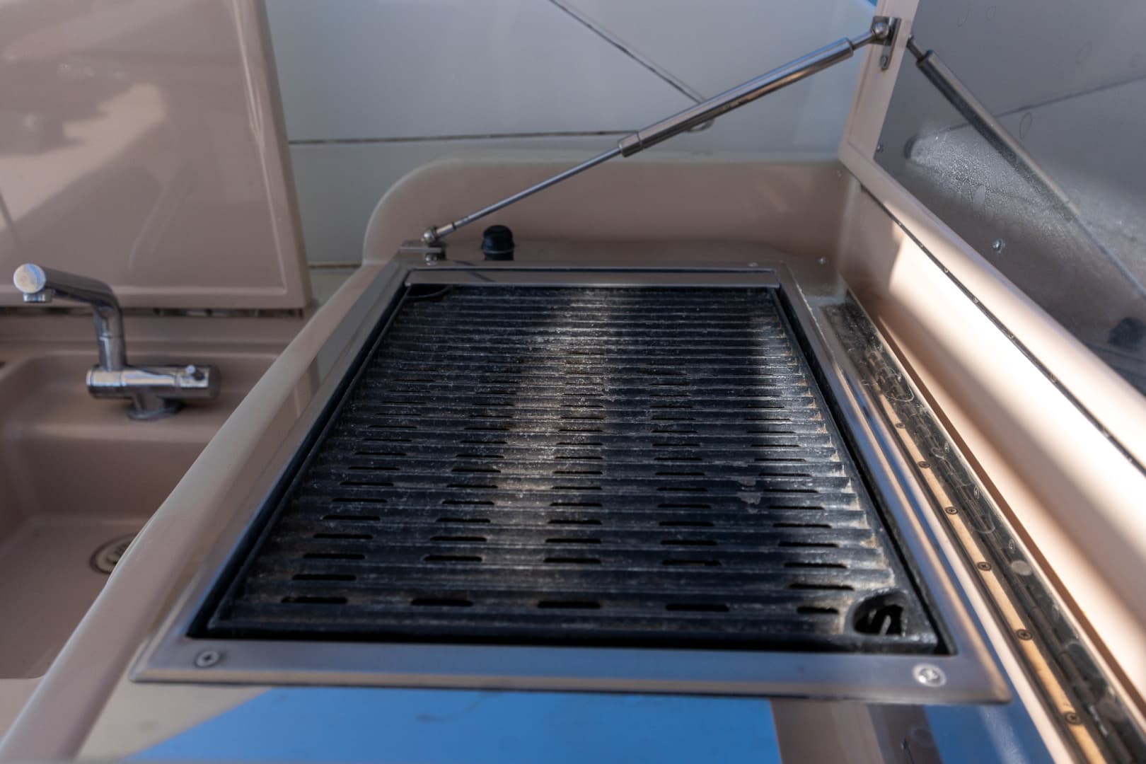 2014 Azimut 64 Flybridge — photo 60