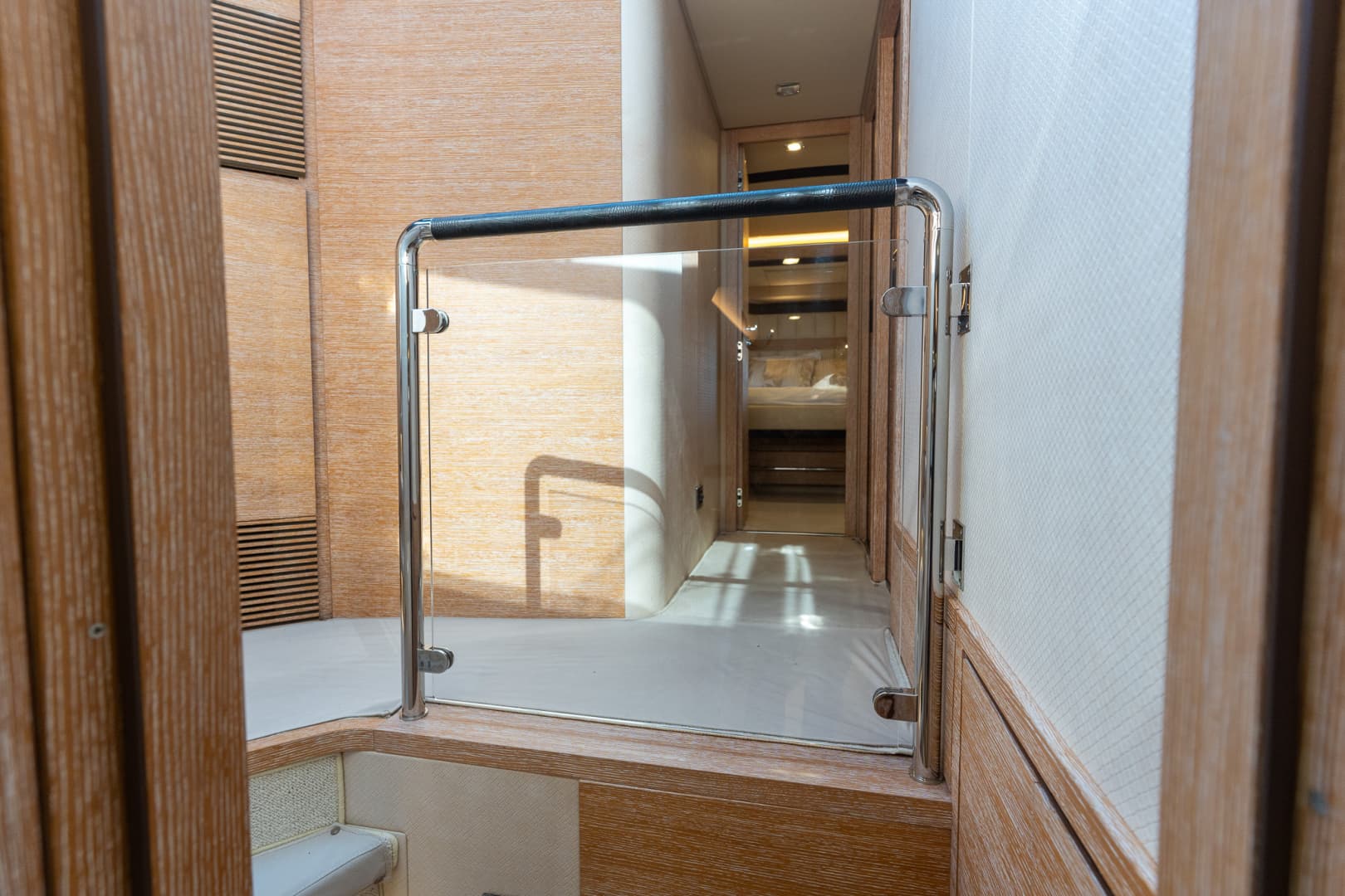 2014 Azimut 64 Flybridge — photo 49