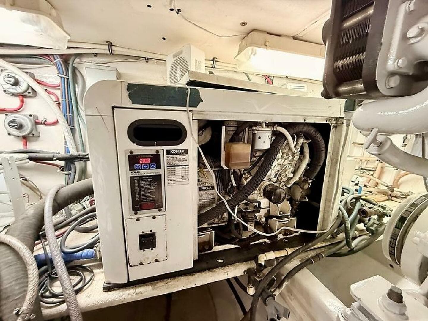 1998 Buddy Davis 52 Convertible — photo 22