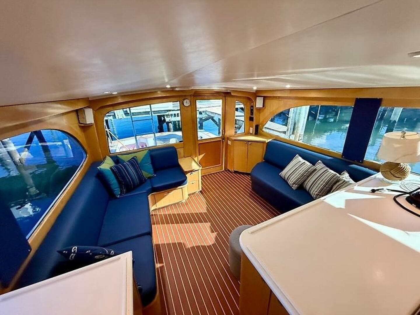 1998 Buddy Davis 52 Convertible — photo 26