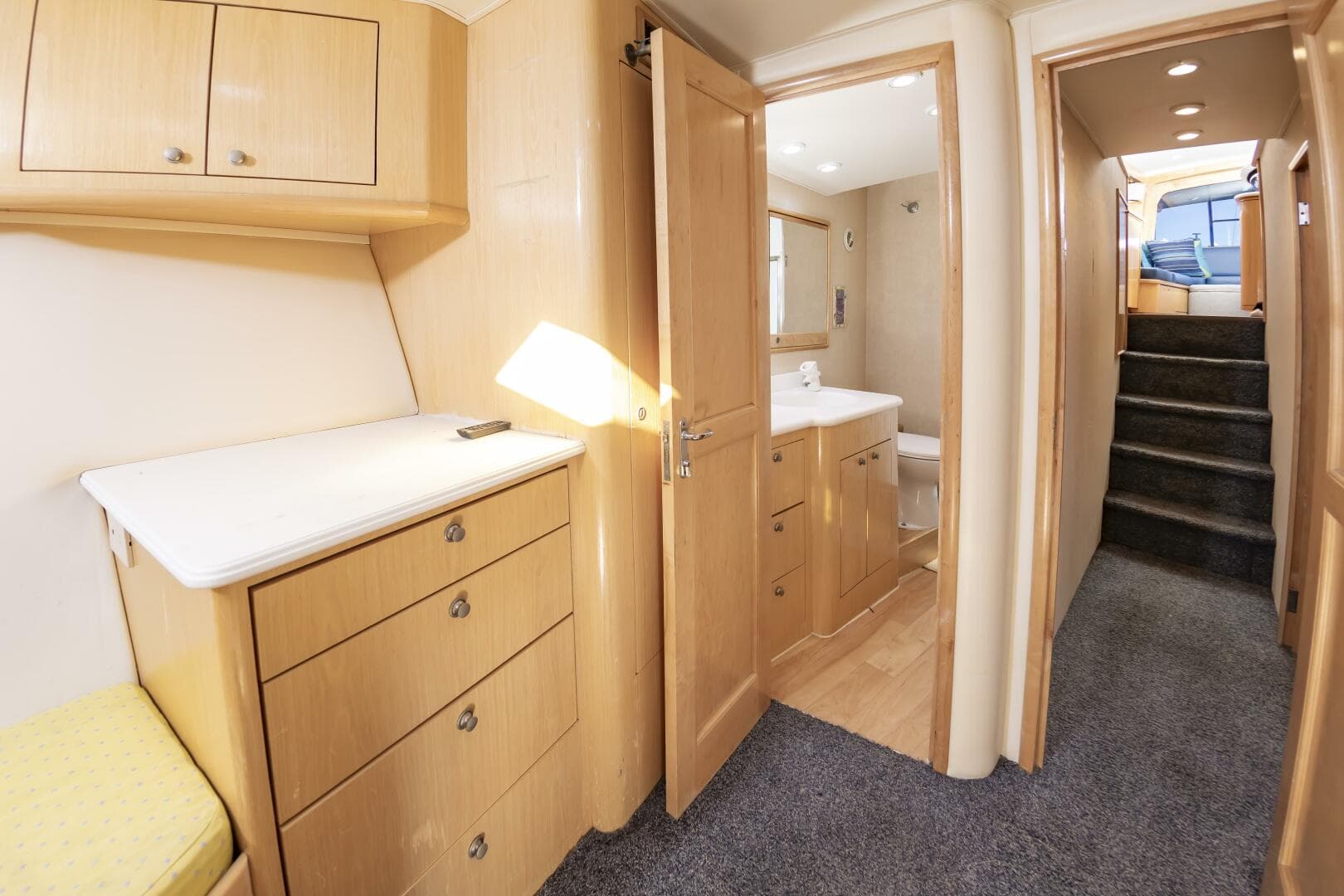 1998 Buddy Davis 52 Convertible — photo 38