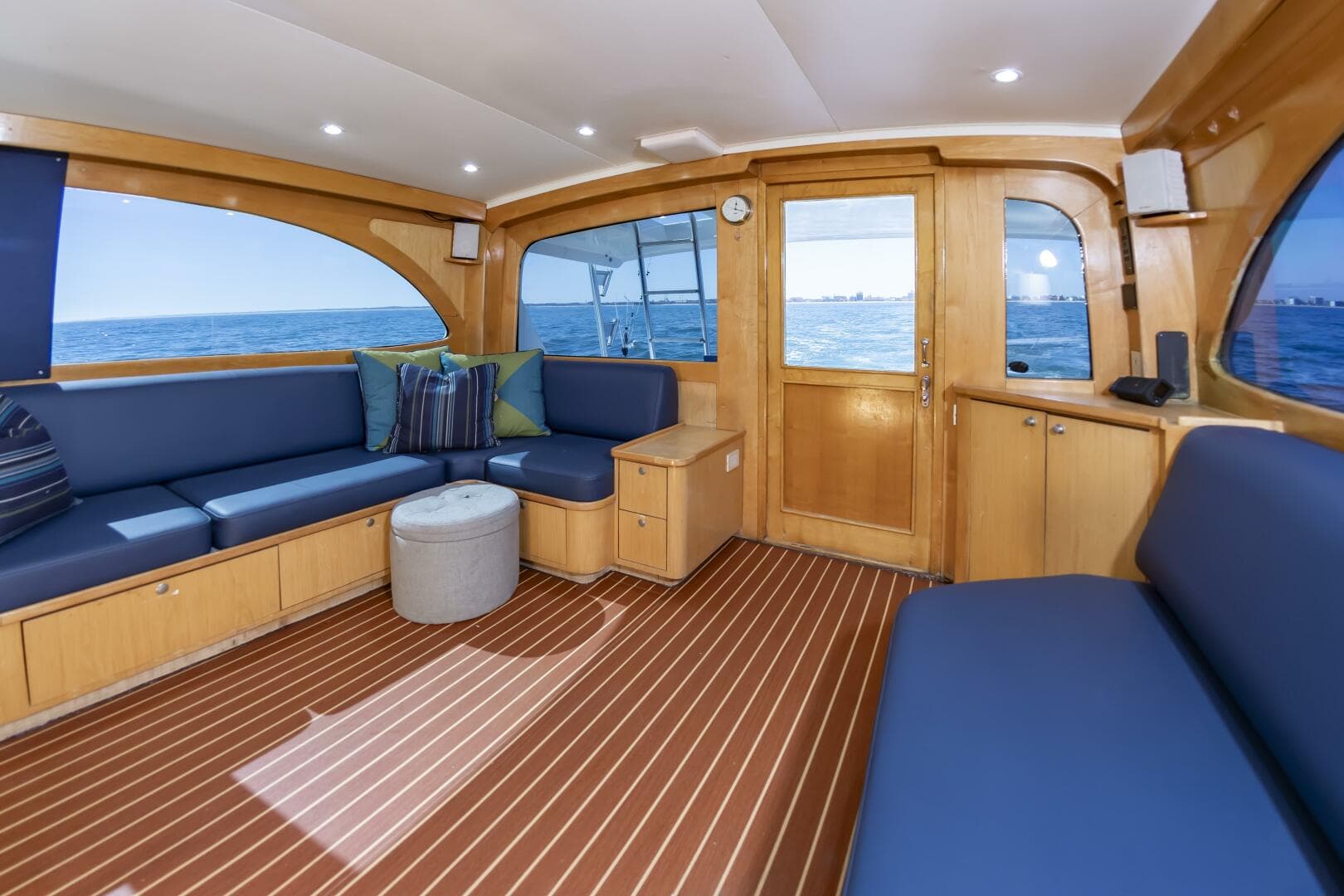 1998 Buddy Davis 52 Convertible — photo 23