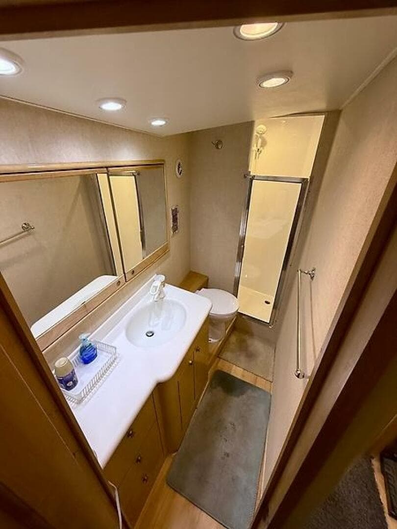 1998 Buddy Davis 52 Convertible — photo 42