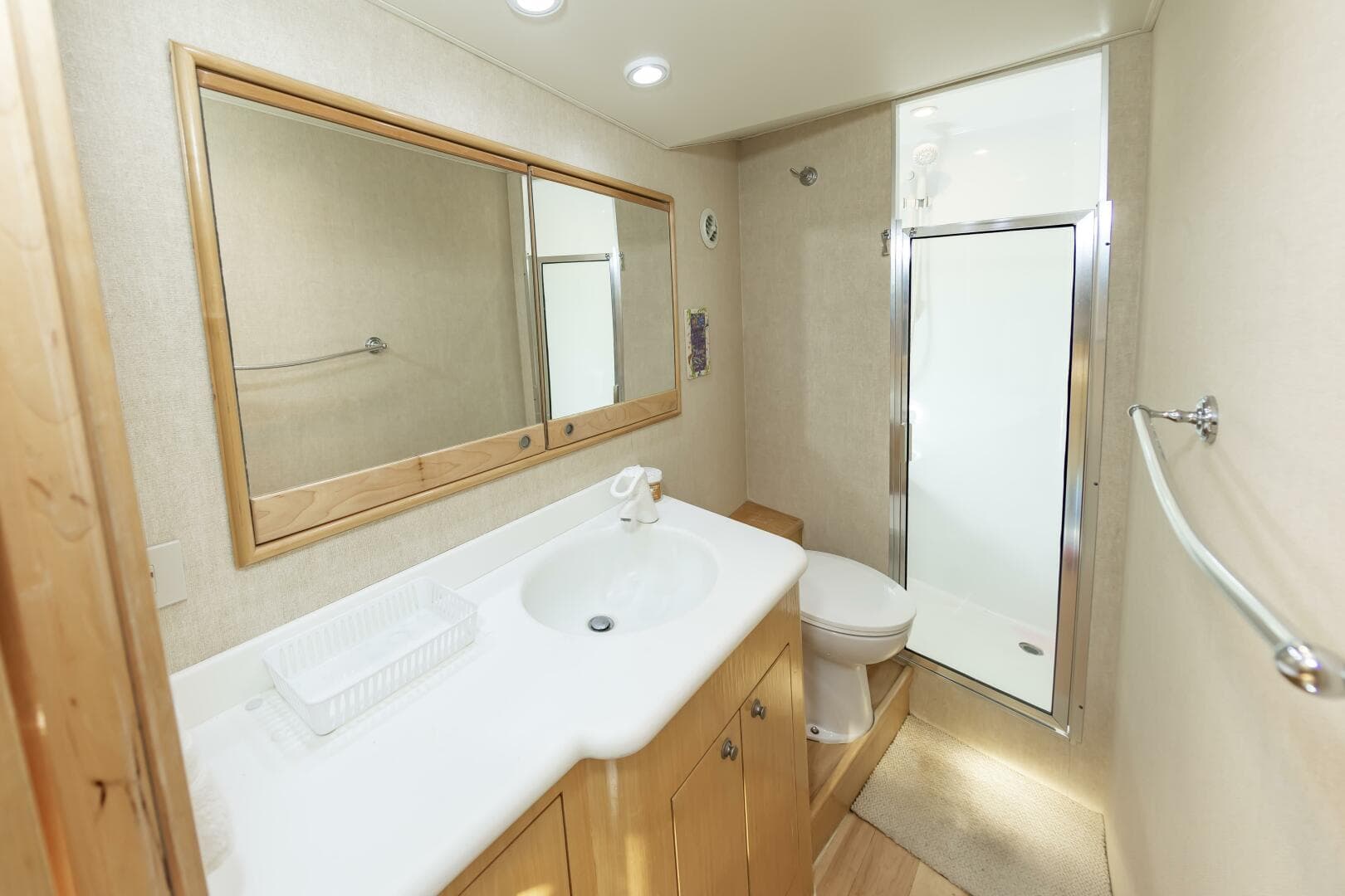 1998 Buddy Davis 52 Convertible — photo 39