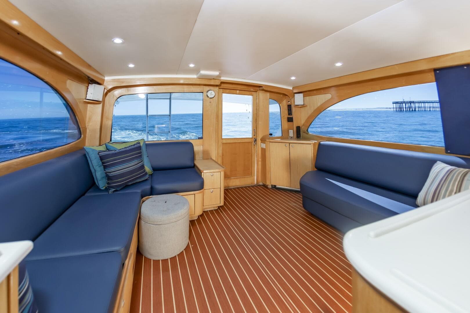 1998 Buddy Davis 52 Convertible — photo 24