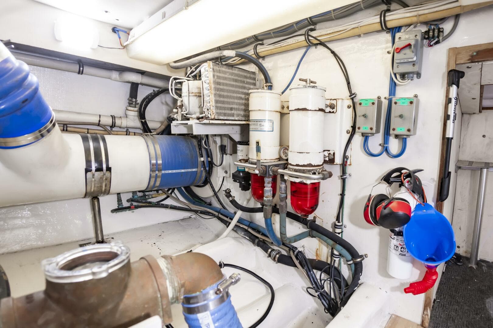 1998 Buddy Davis 52 Convertible — photo 47