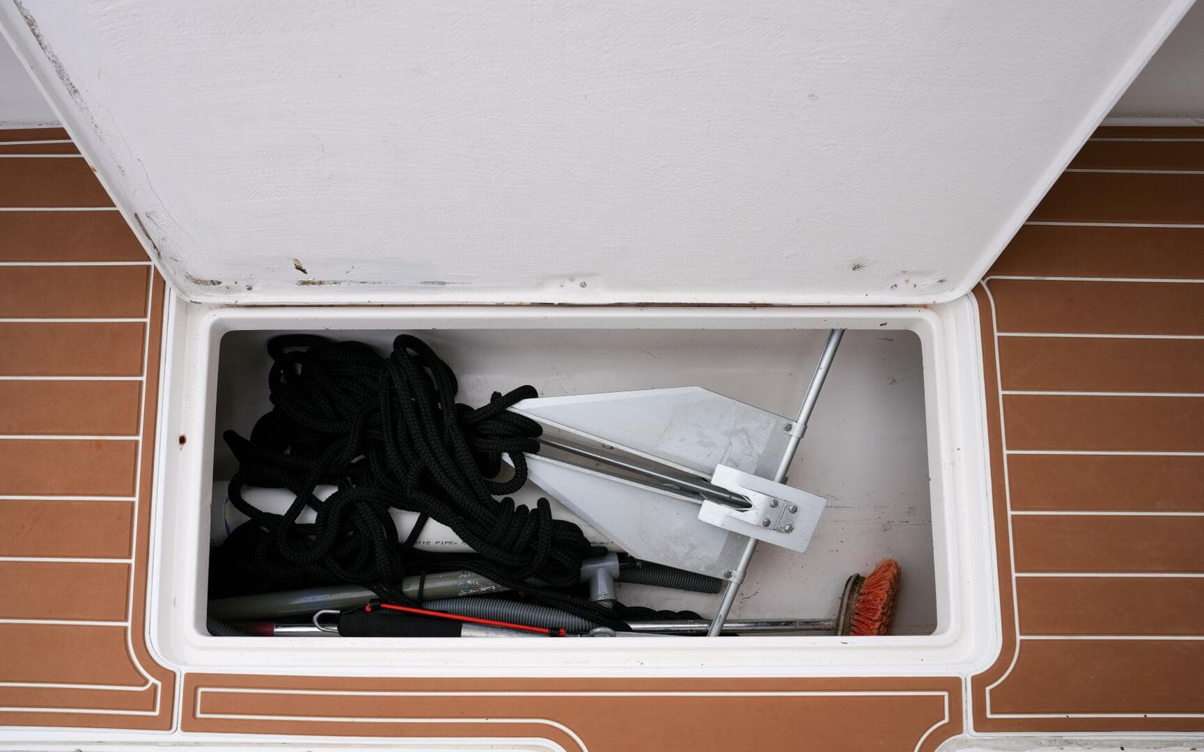 1999 Intrepid — photo 26