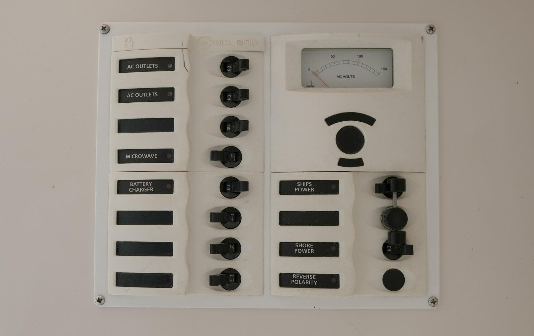 1999 Intrepid — photo 23