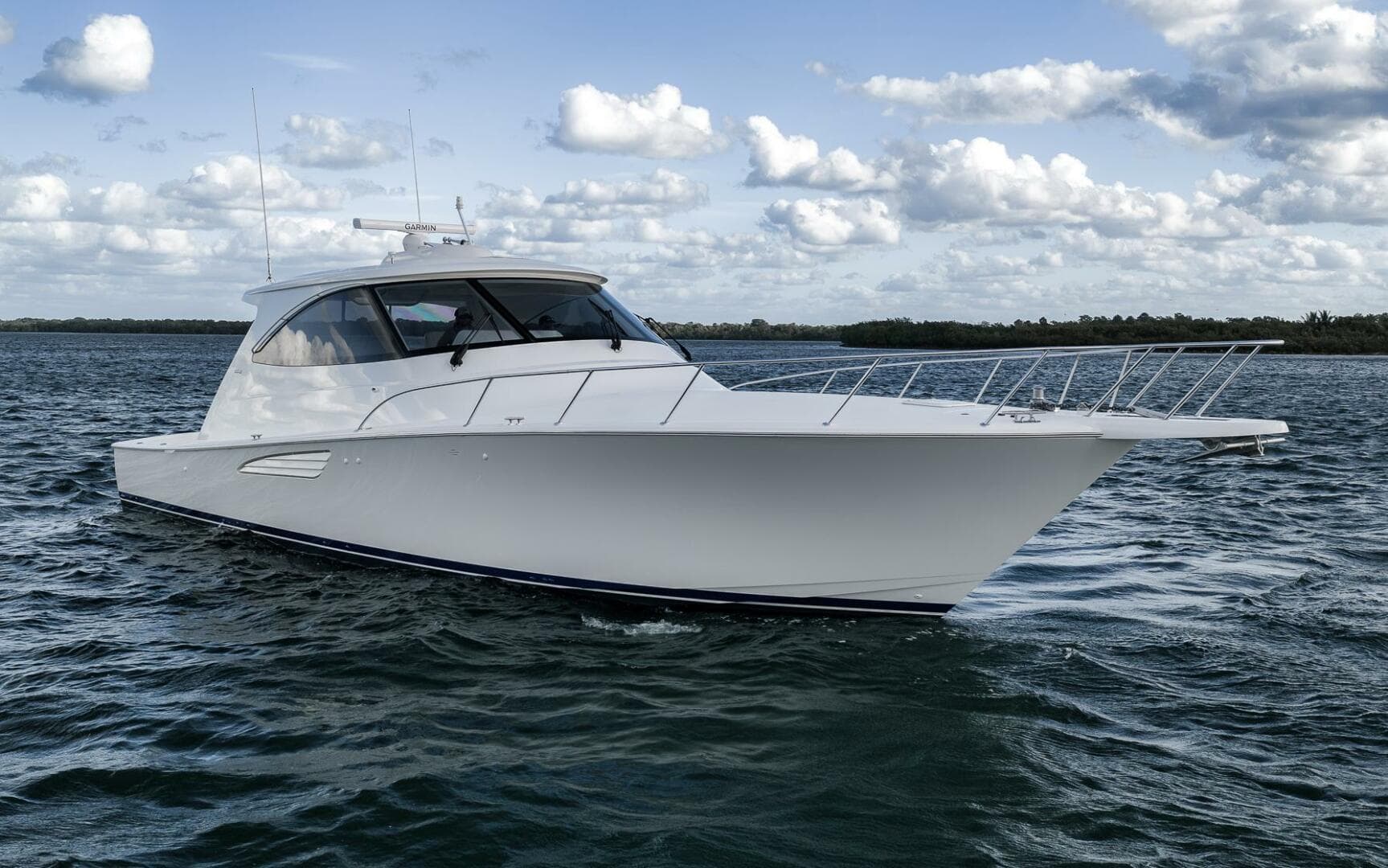2015 Viking 52 Sport Coupe — photo 16