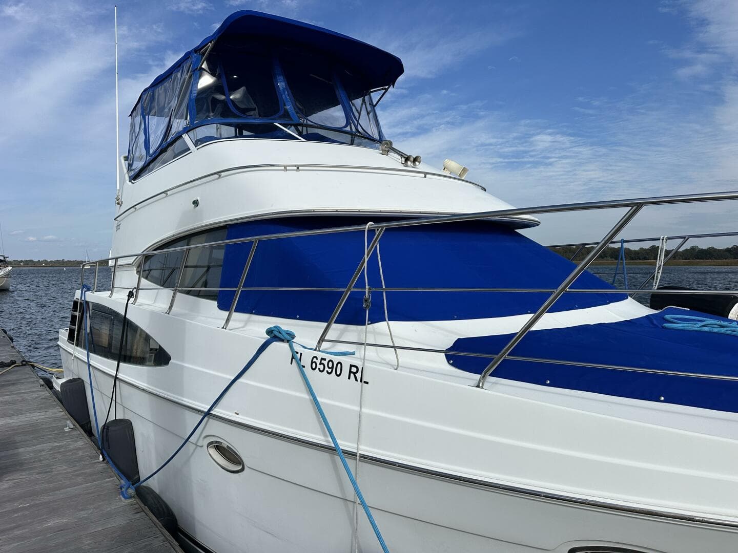 2005 Carver 36 SS — photo 11