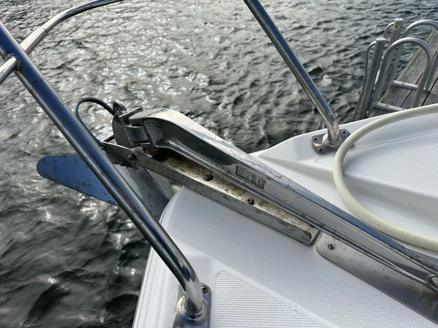 2005 Carver 36 SS — photo 18