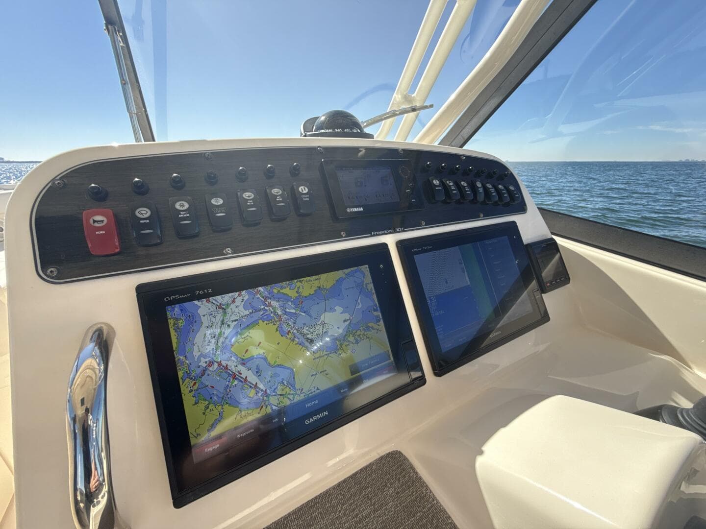 2016 Grady-White 307 Freedom — photo 19