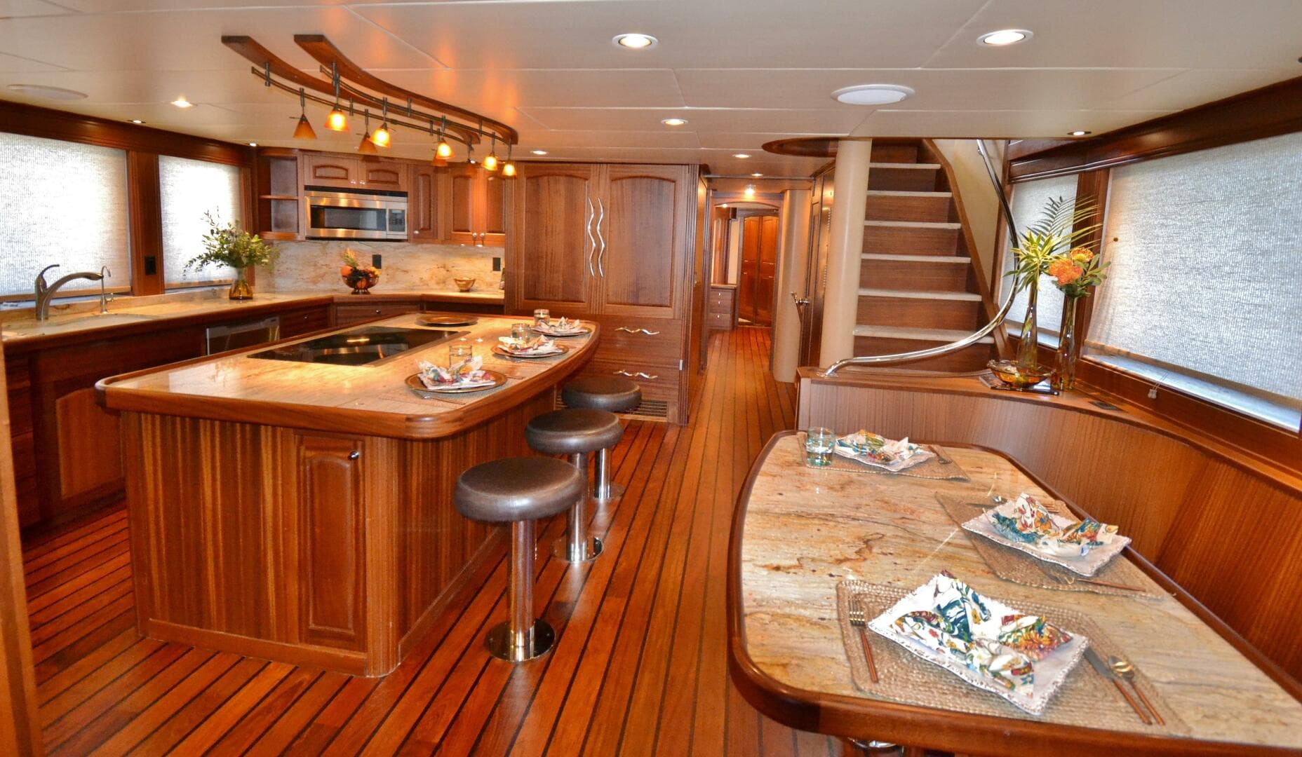 2018 Allseas 92 — photo 24