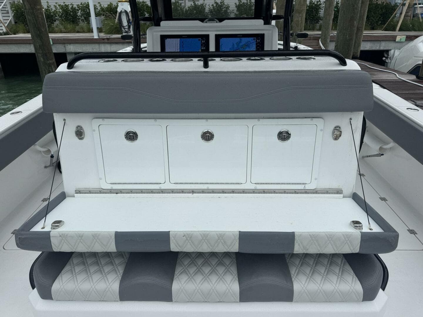 2025 Invincible 35 Catamaran — photo 11