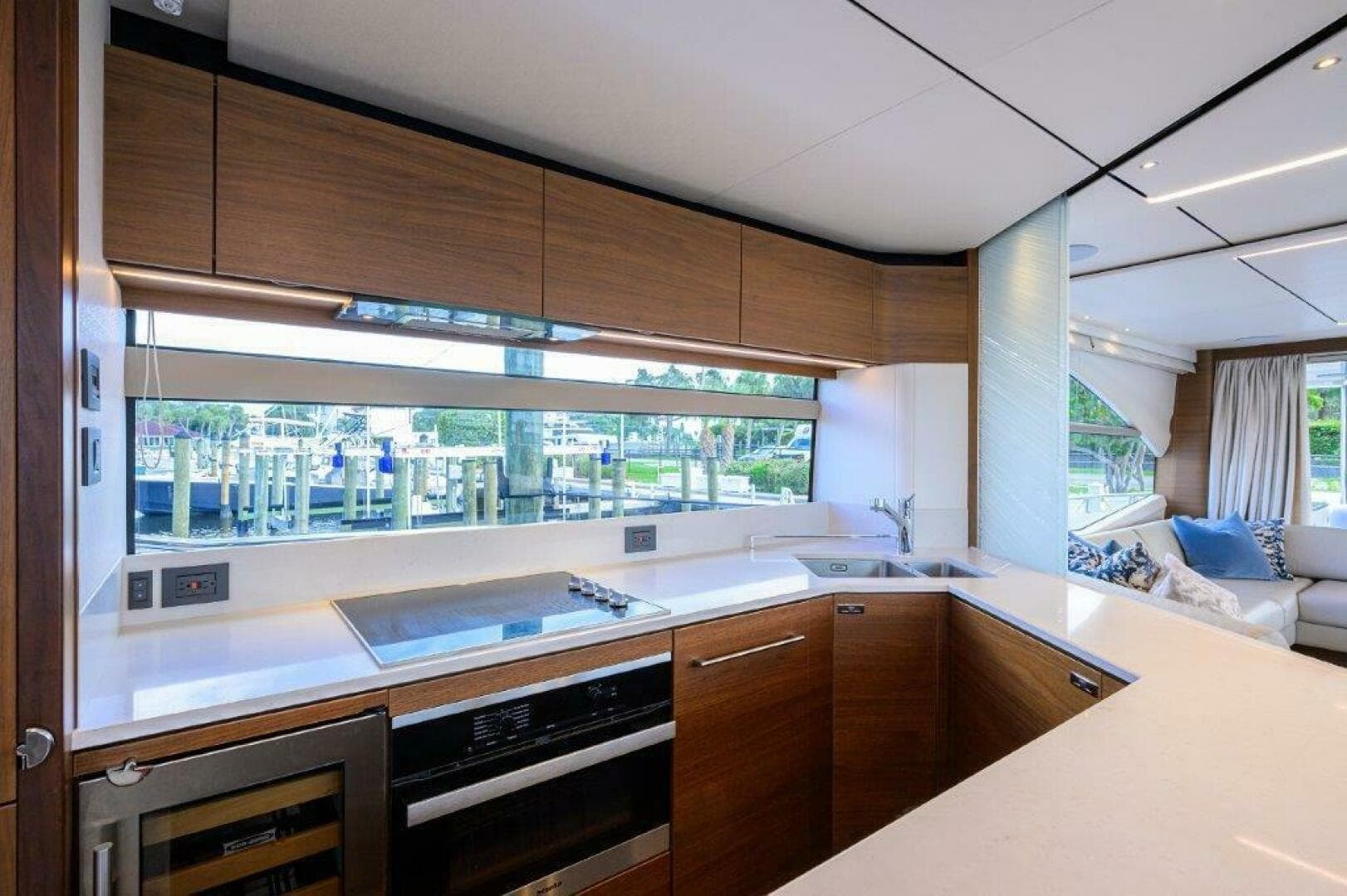 2020 Princess Y78 — photo 48