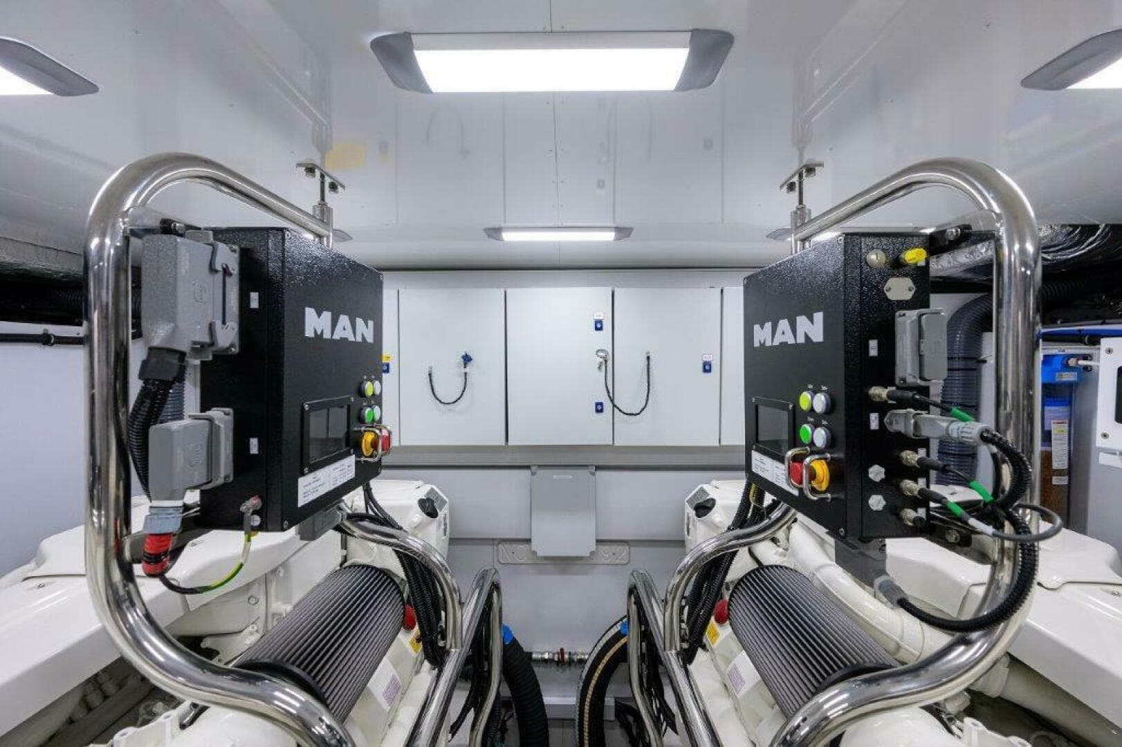 2020 Princess Y78 — photo 77