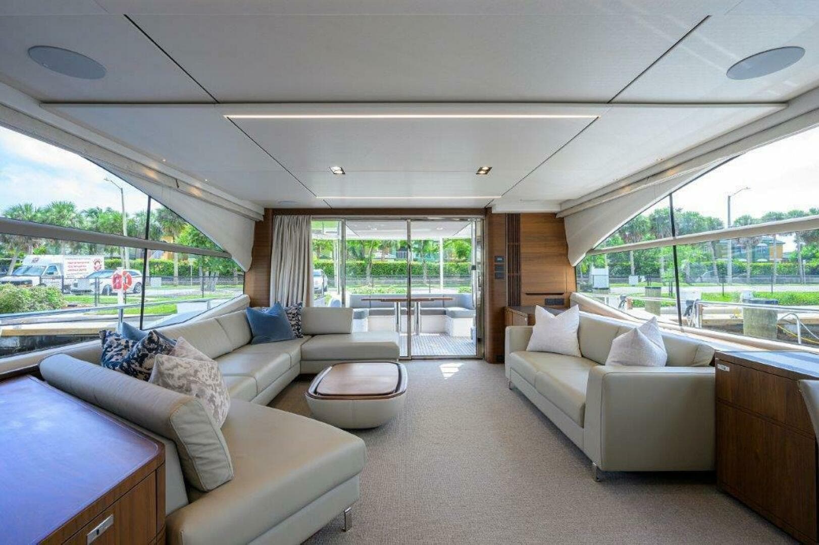 2020 Princess Y78 — photo 38