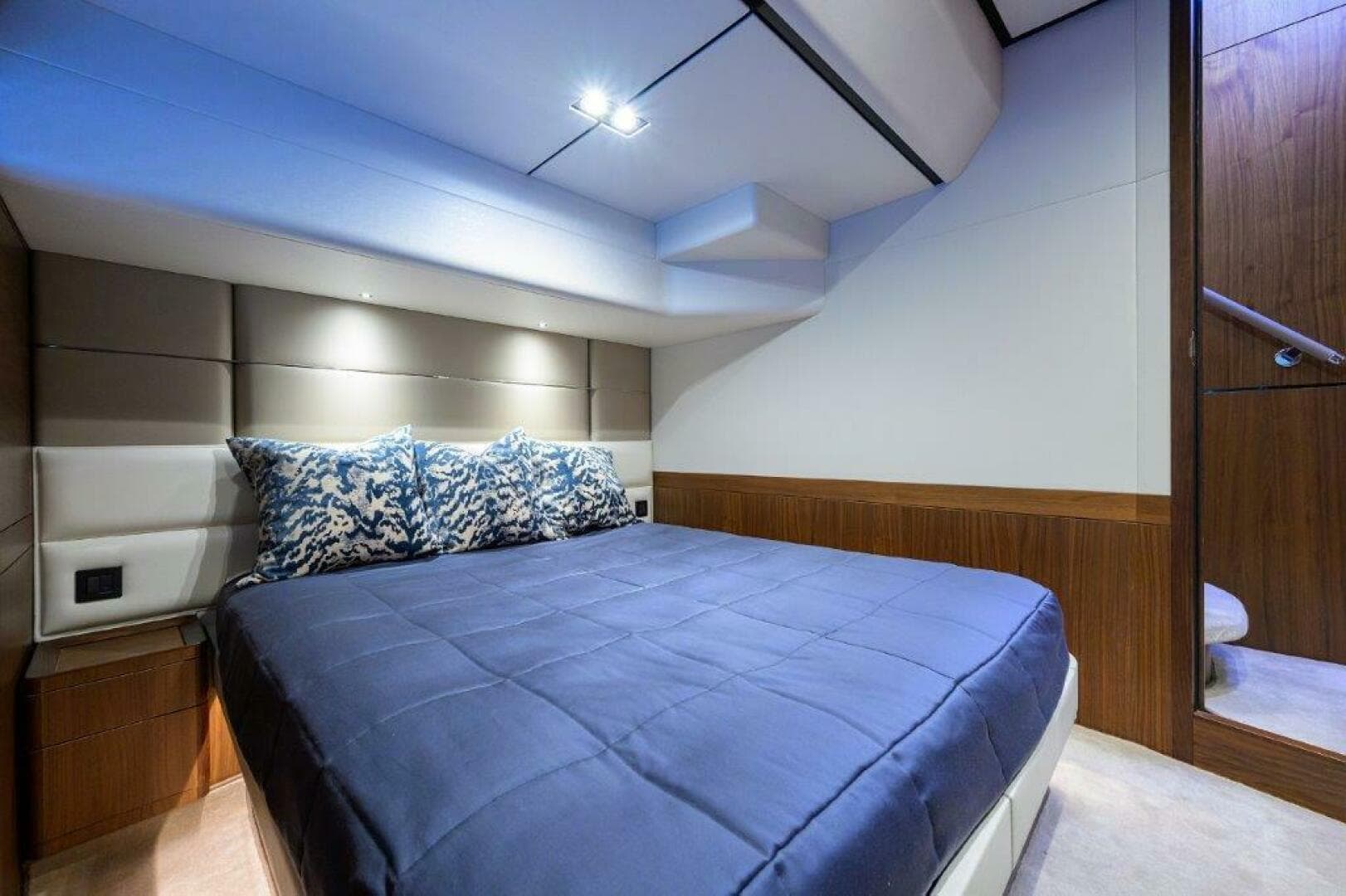 2020 Princess Y78 — photo 61