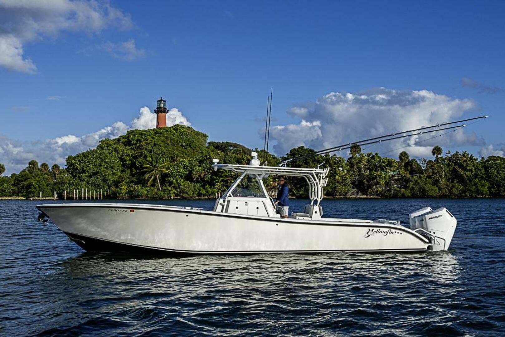 2011 Yellowfin 39 Offshore — photo 20