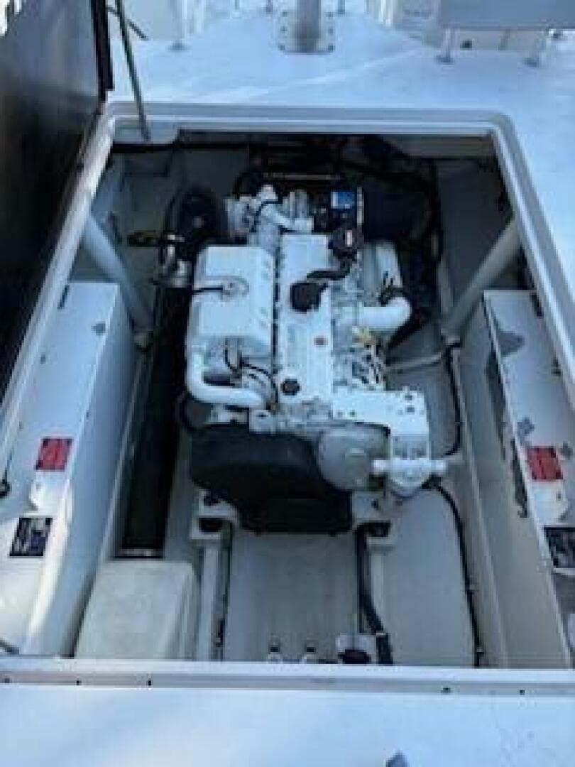 2015 Oceanpro 35 — photo 14