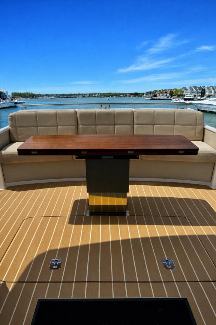 2014 Tiara Yachts 50 Coupe — photo 15
