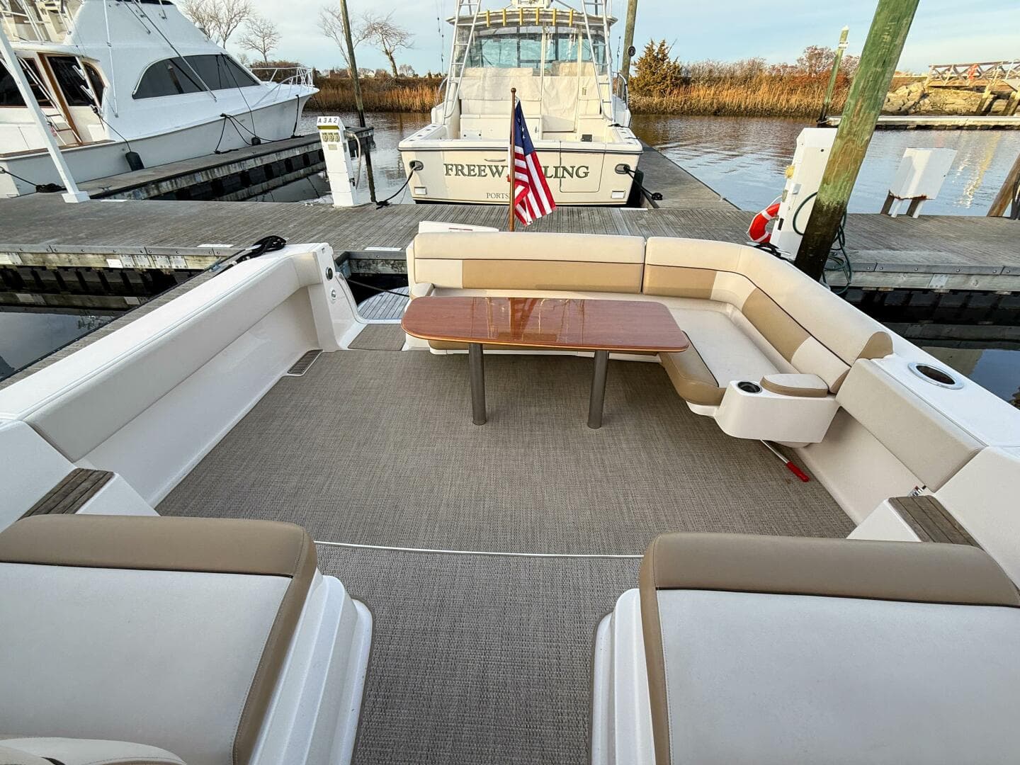 2013 Tiara Yachts 3600 Coronet — photo 9