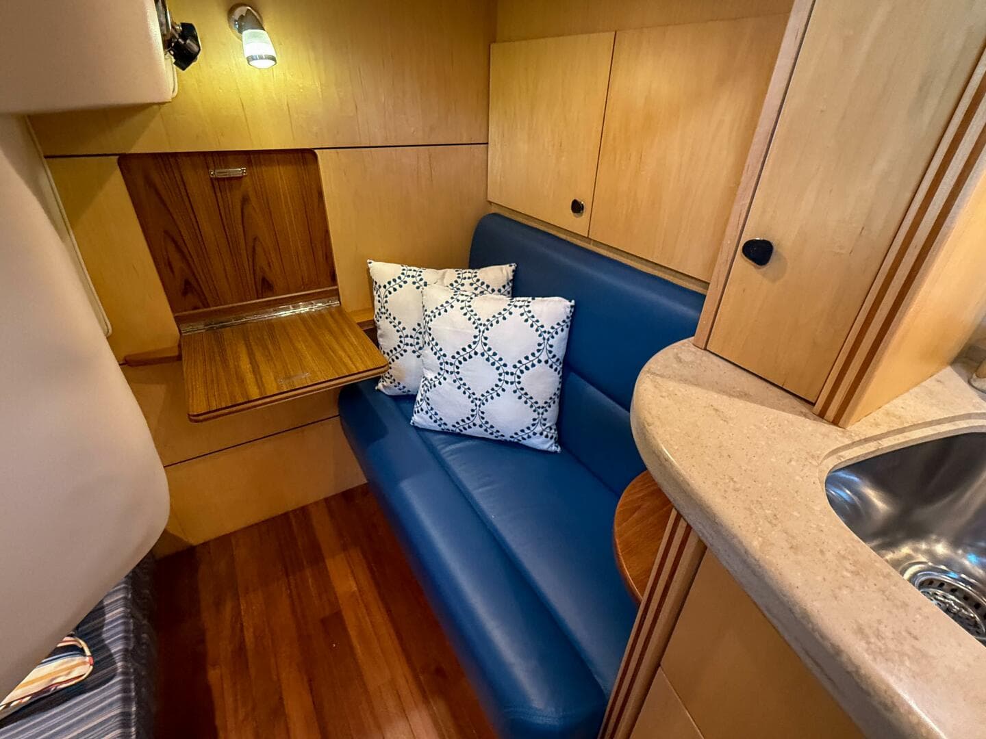 2013 Tiara Yachts 3600 Coronet — photo 34