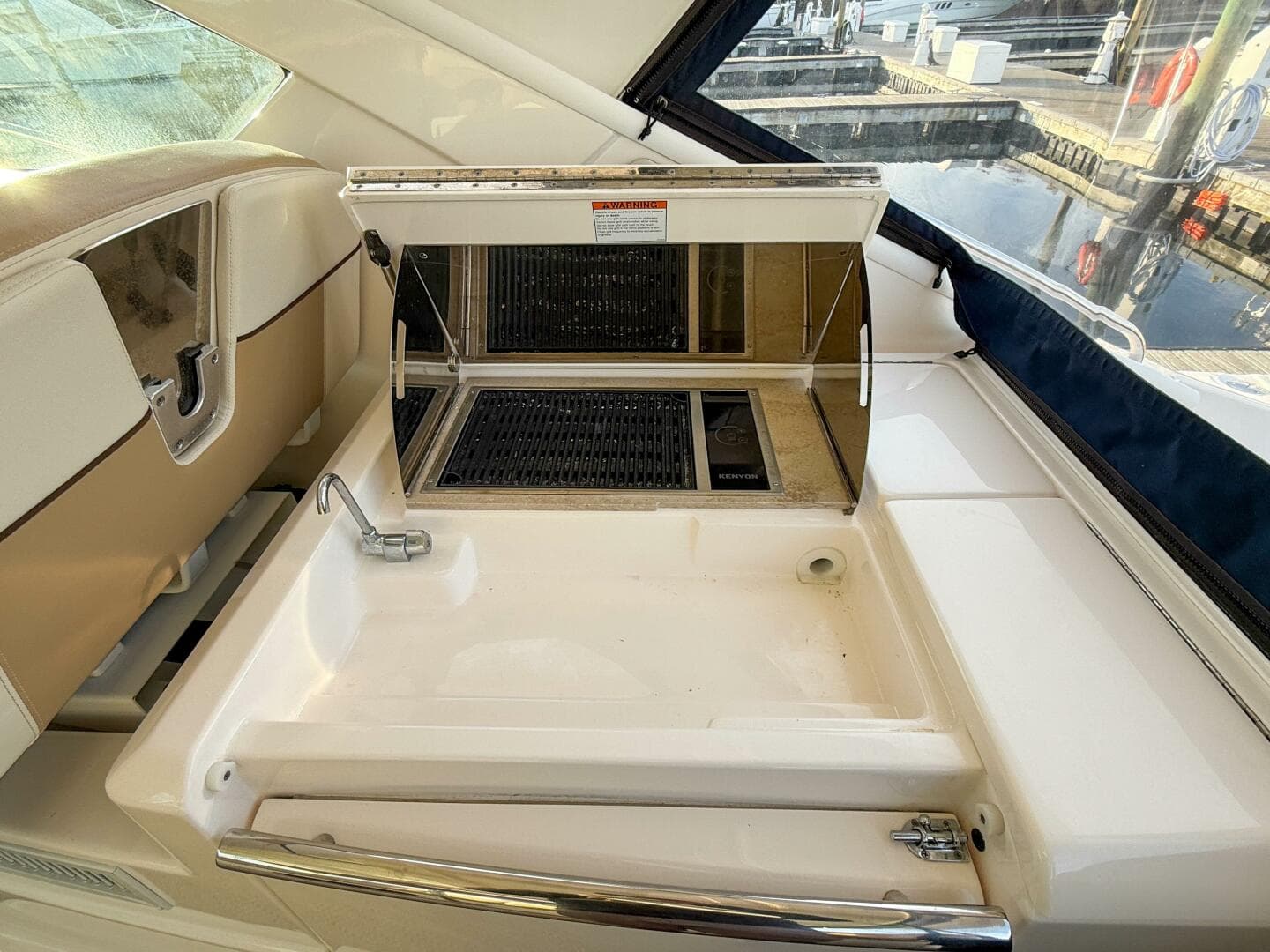 2013 Tiara Yachts 3600 Coronet — photo 15