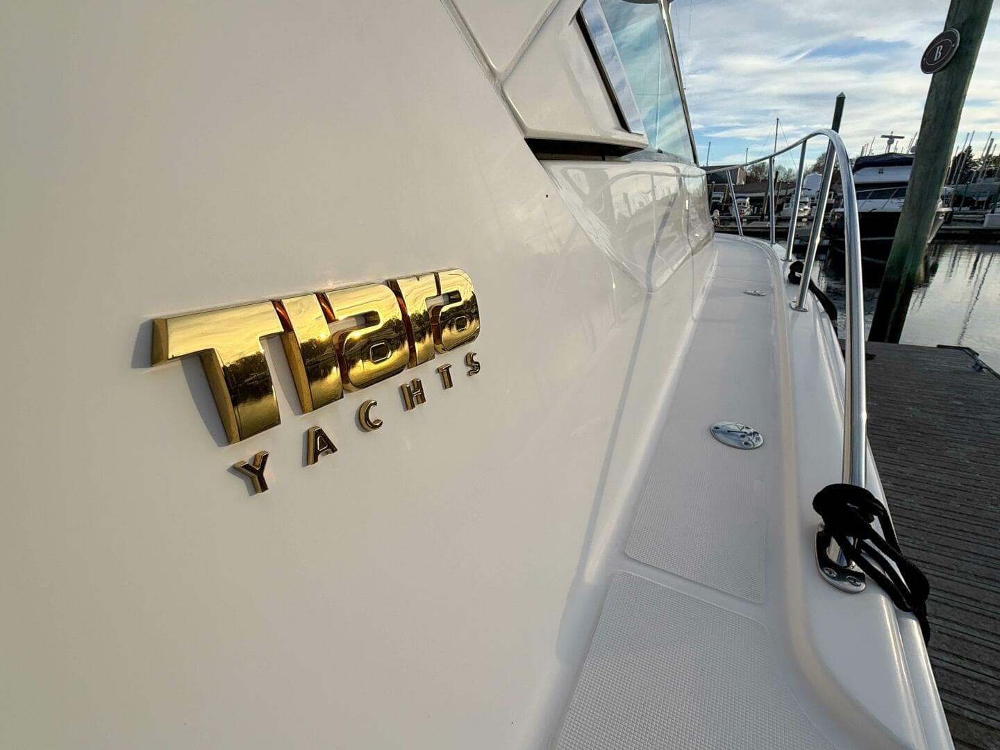 2013 Tiara Yachts 3600 Coronet — photo 53