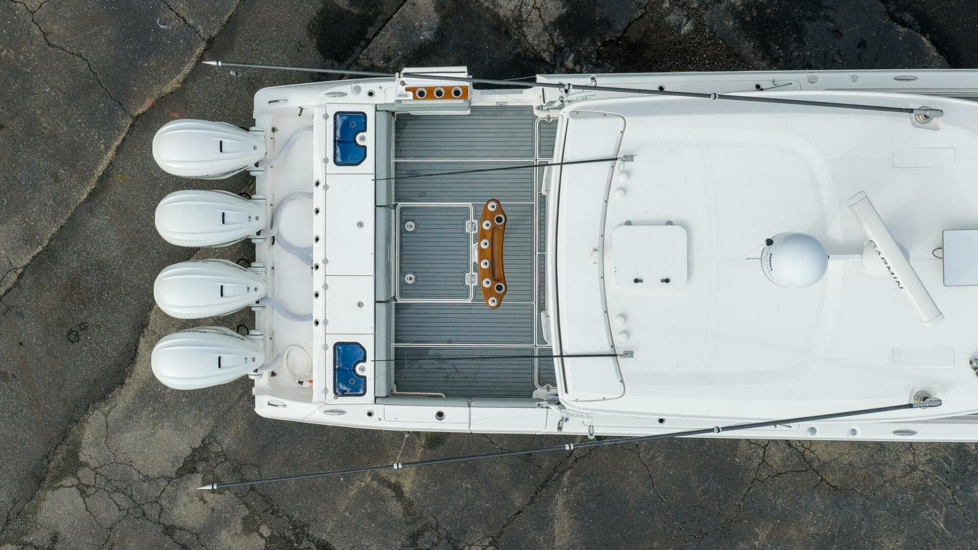 2023 Everglades 455 Center Console — photo 5
