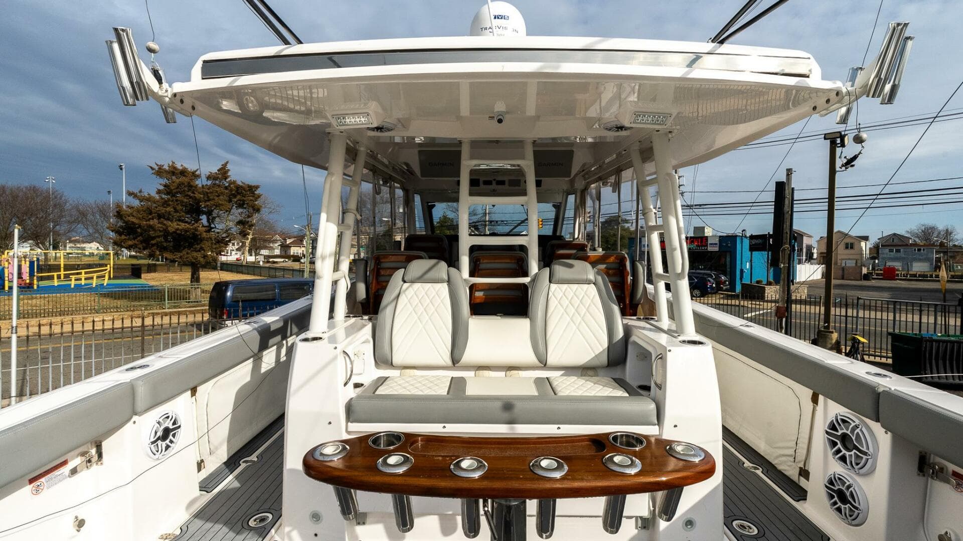 2023 Everglades 455 Center Console — photo 20