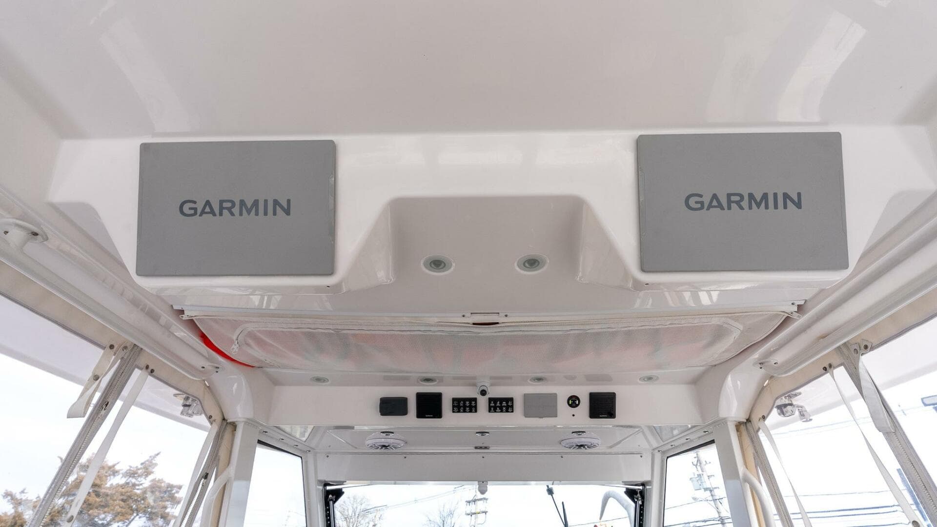 2023 Everglades 455 Center Console — photo 28