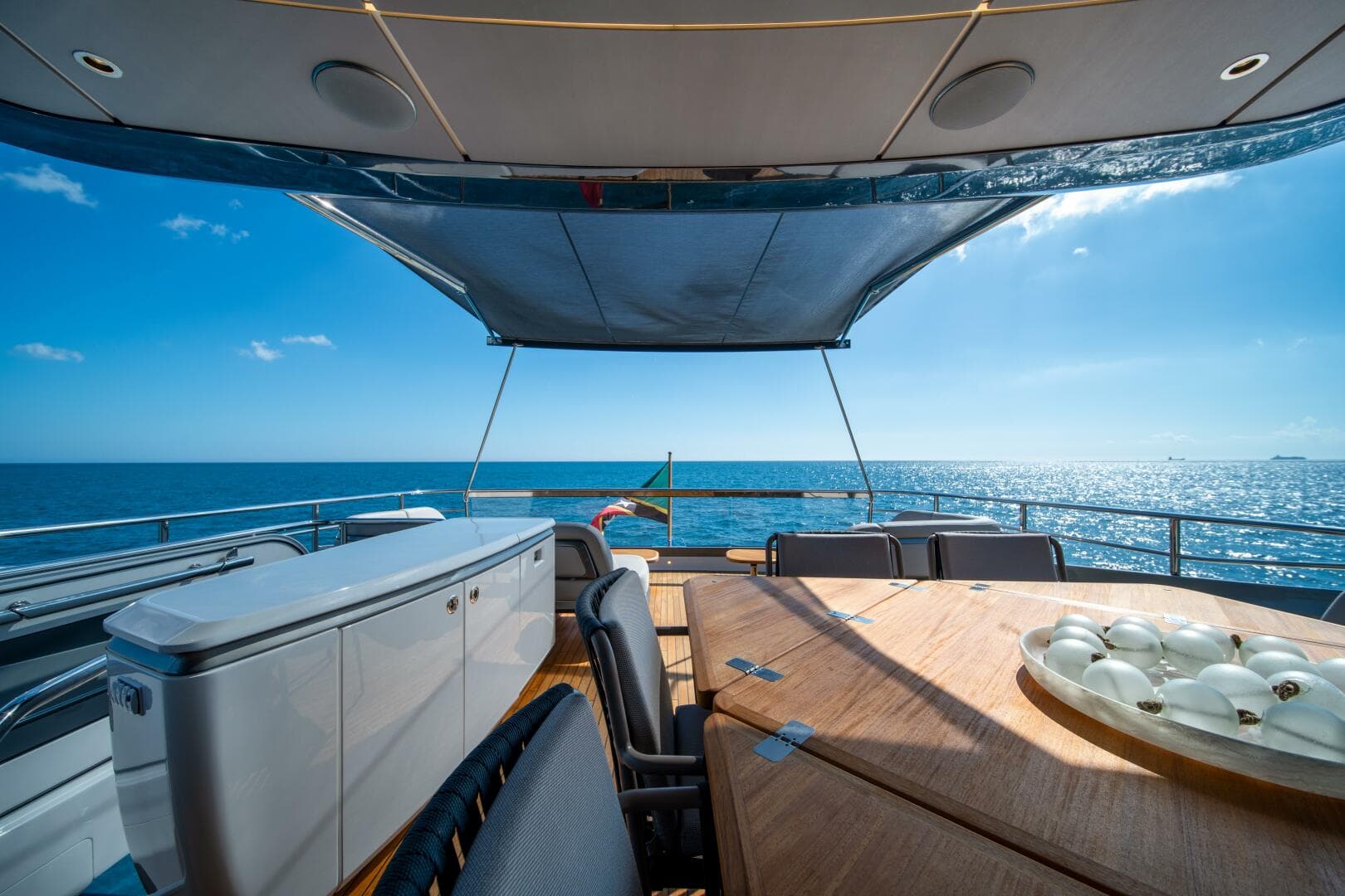 2025 Princess X80 — photo 42