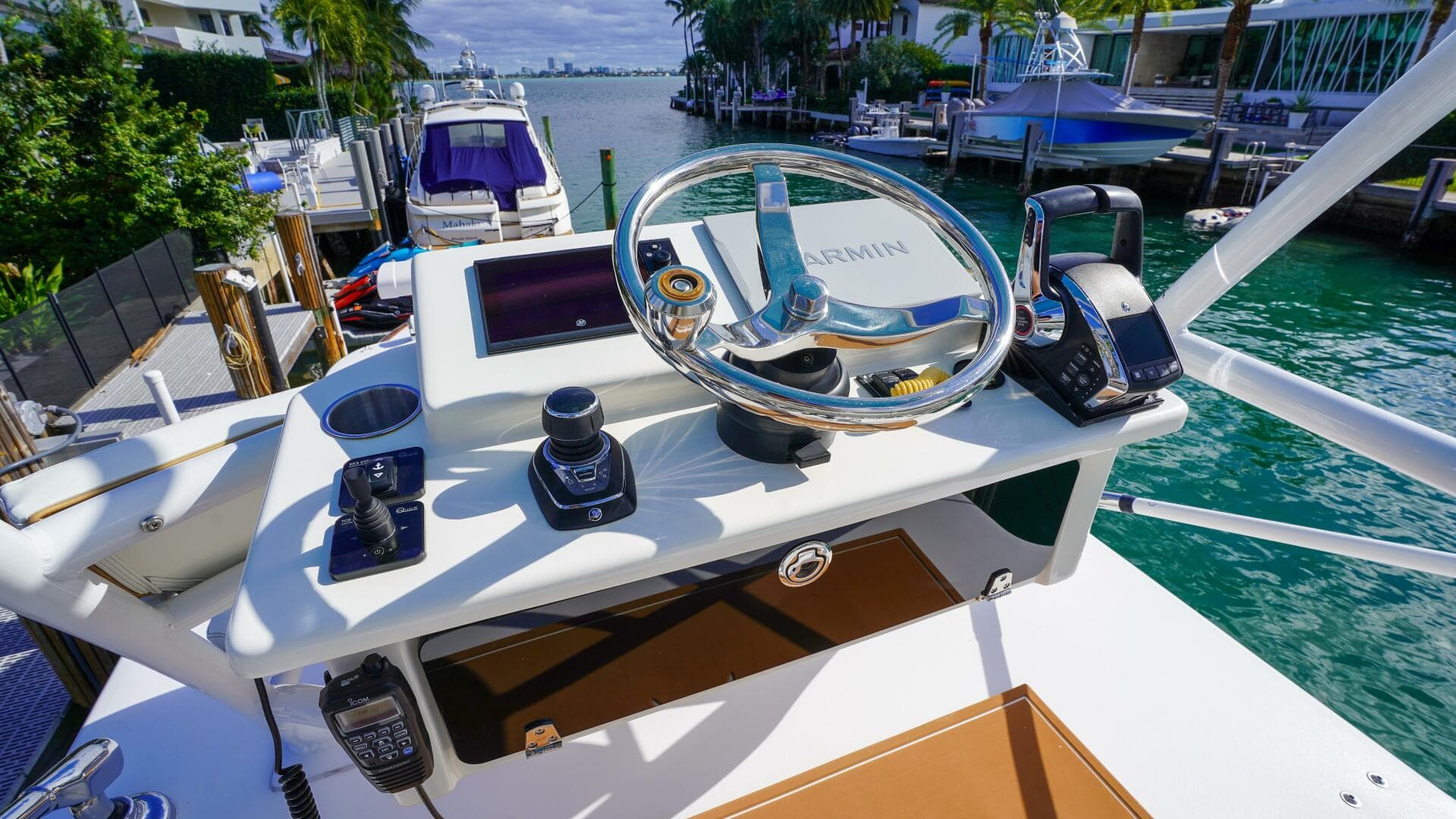 2024 Invincible 43 Open — photo 45