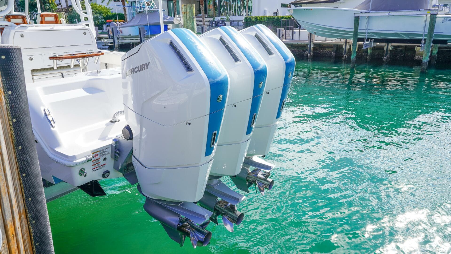 2024 Invincible 43 Open — photo 13