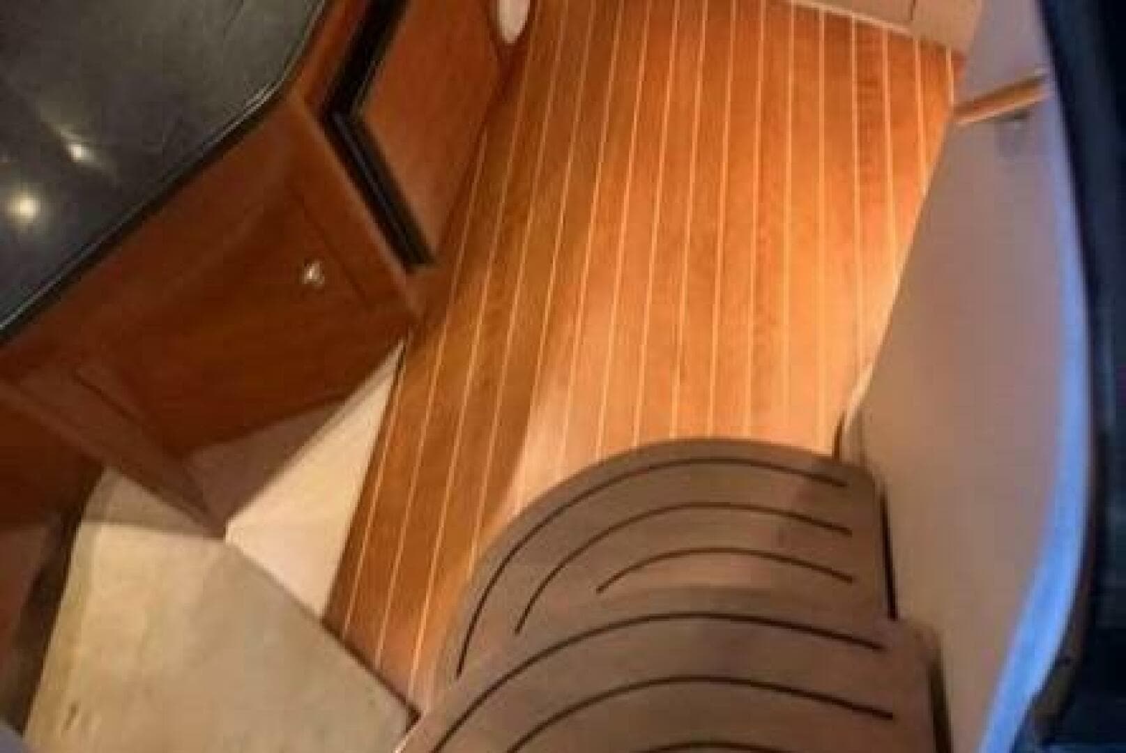 2006 Regal 3060 Window Express — photo 11