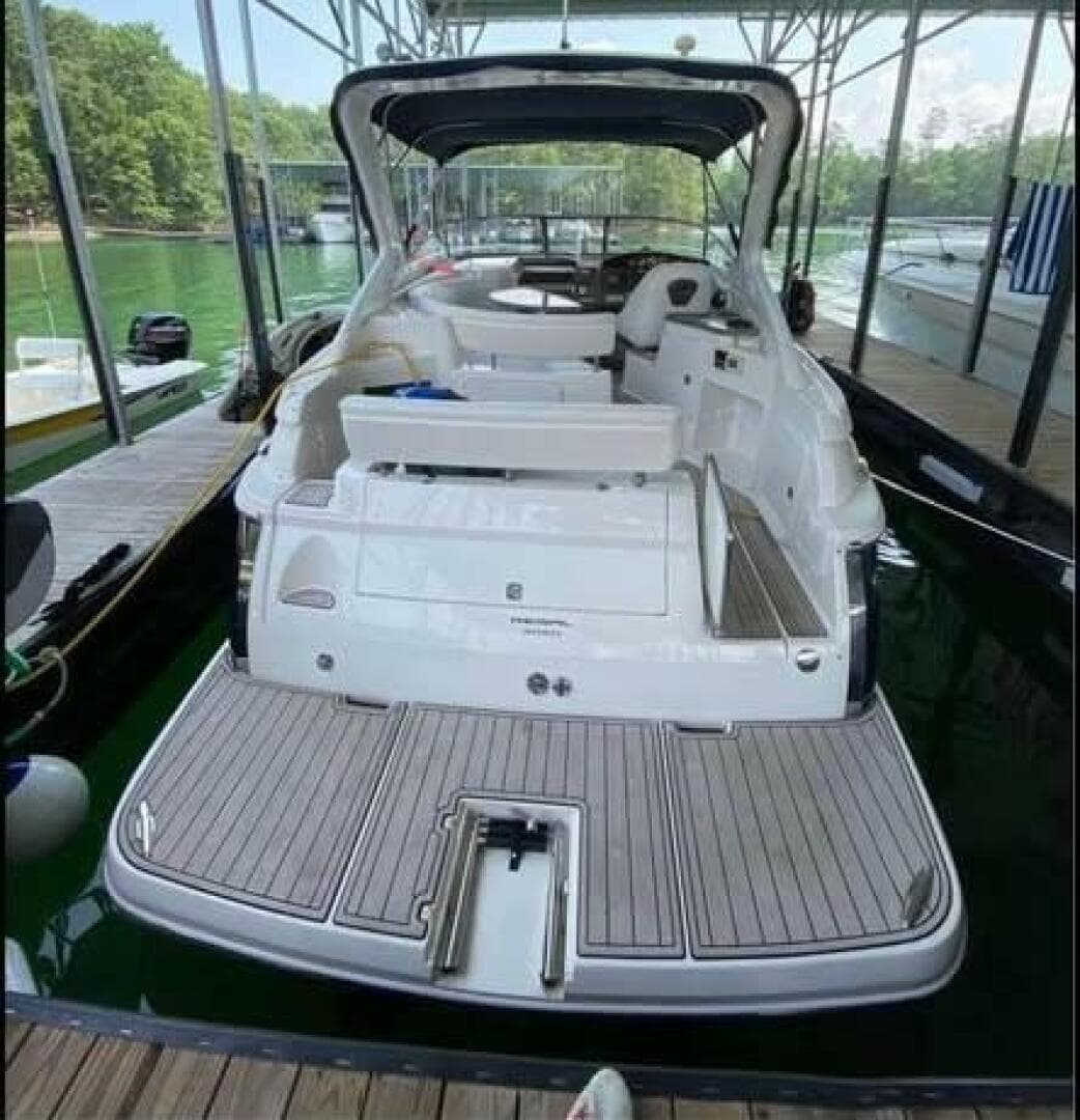 2006 Regal 3060 Window Express — photo 18