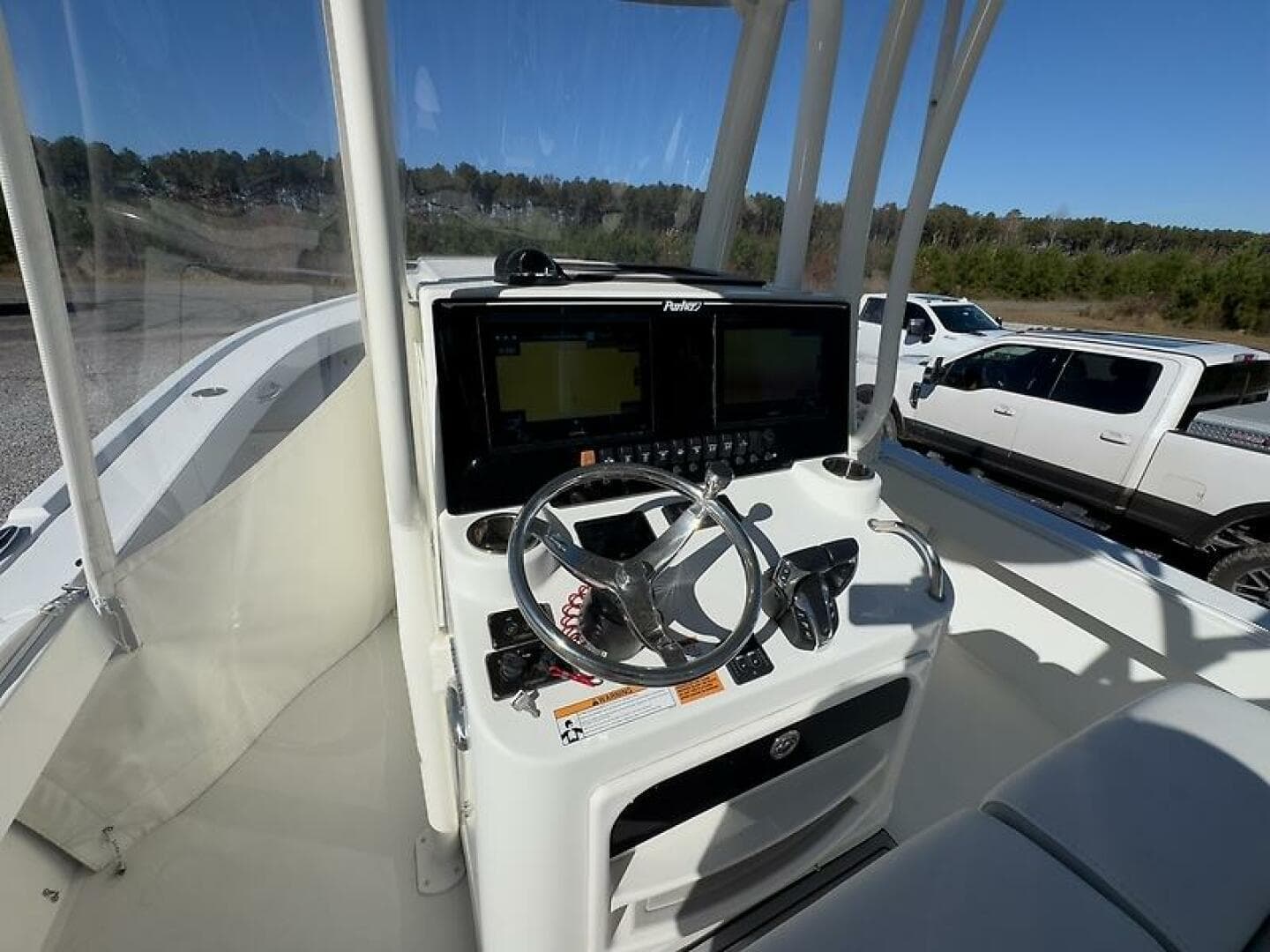 2022 Parker 2801 — photo 11