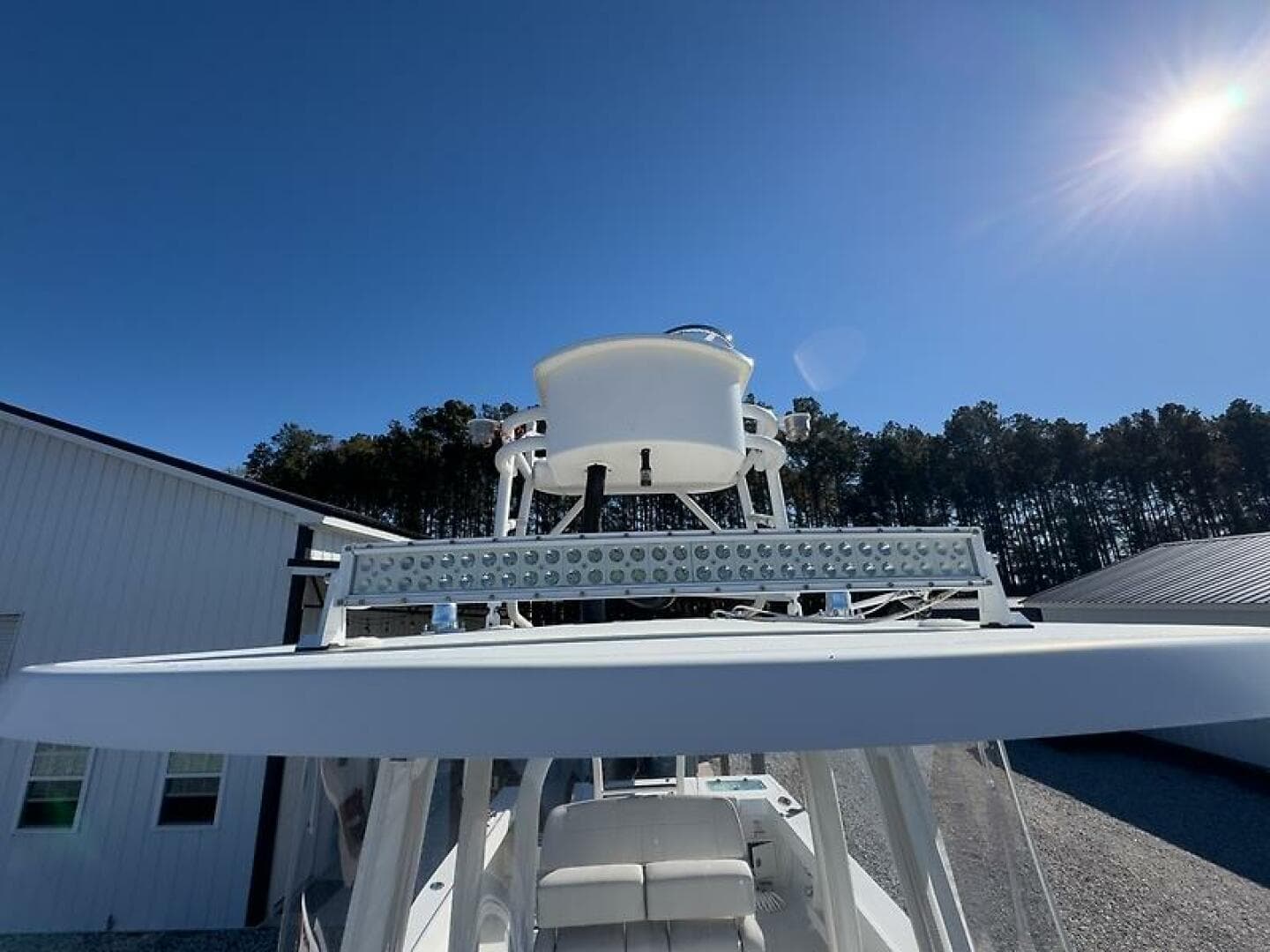 2022 Parker 2801 — photo 16