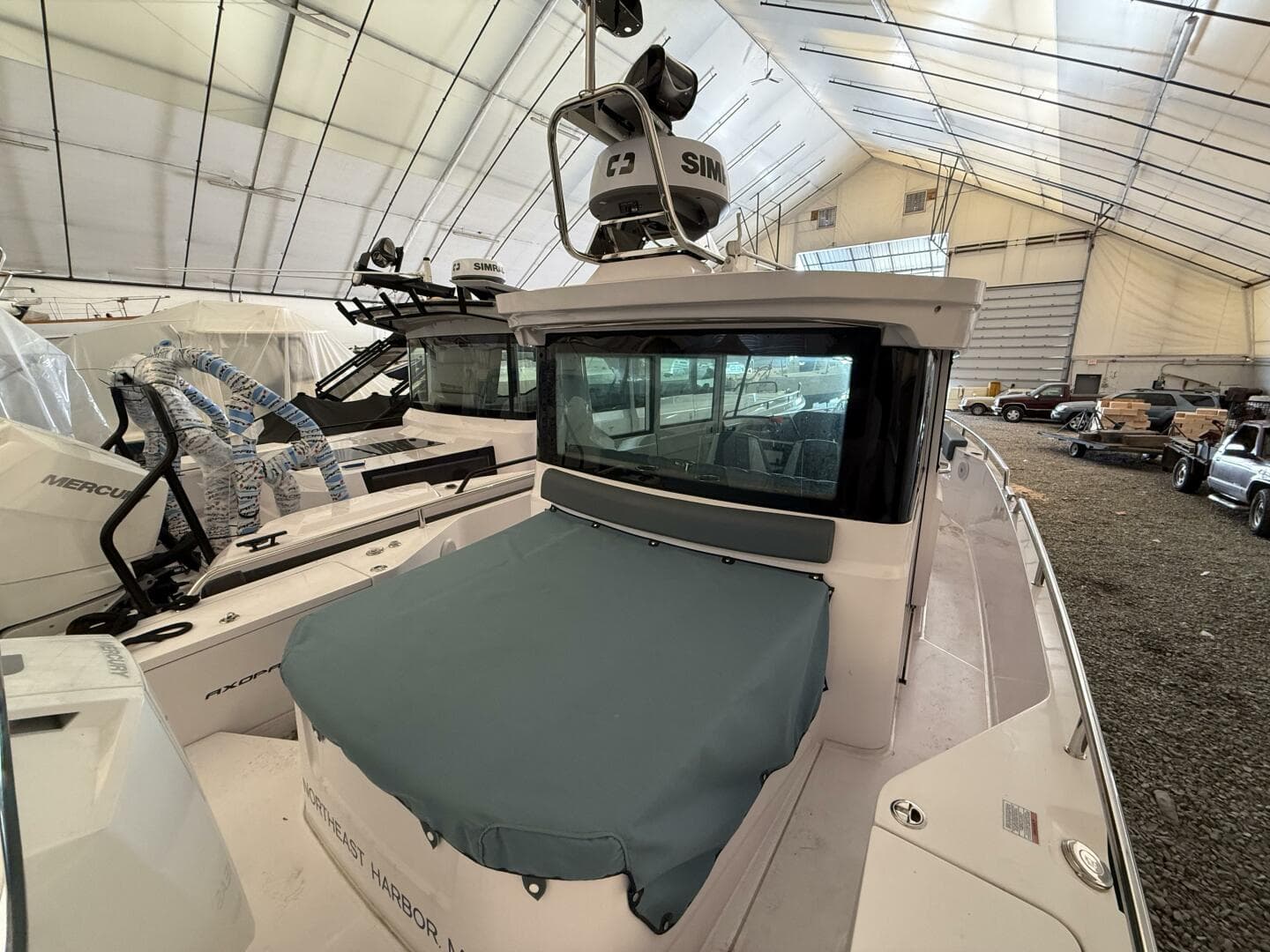 2022 Axopar 28 Cabin — photo 11