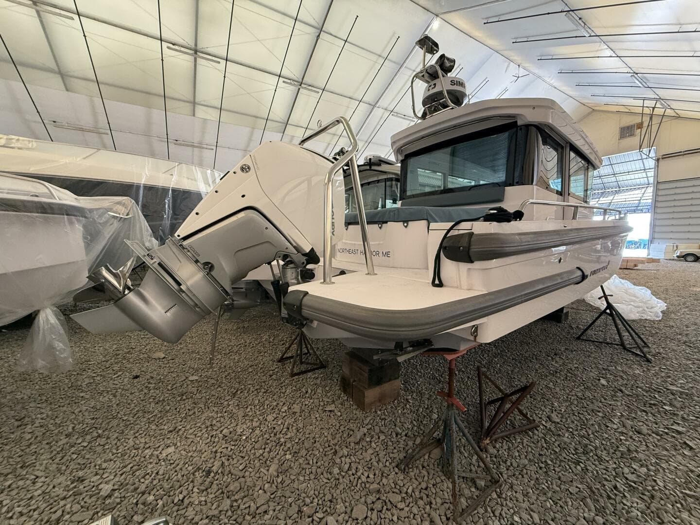 2022 Axopar 28 Cabin — photo 13