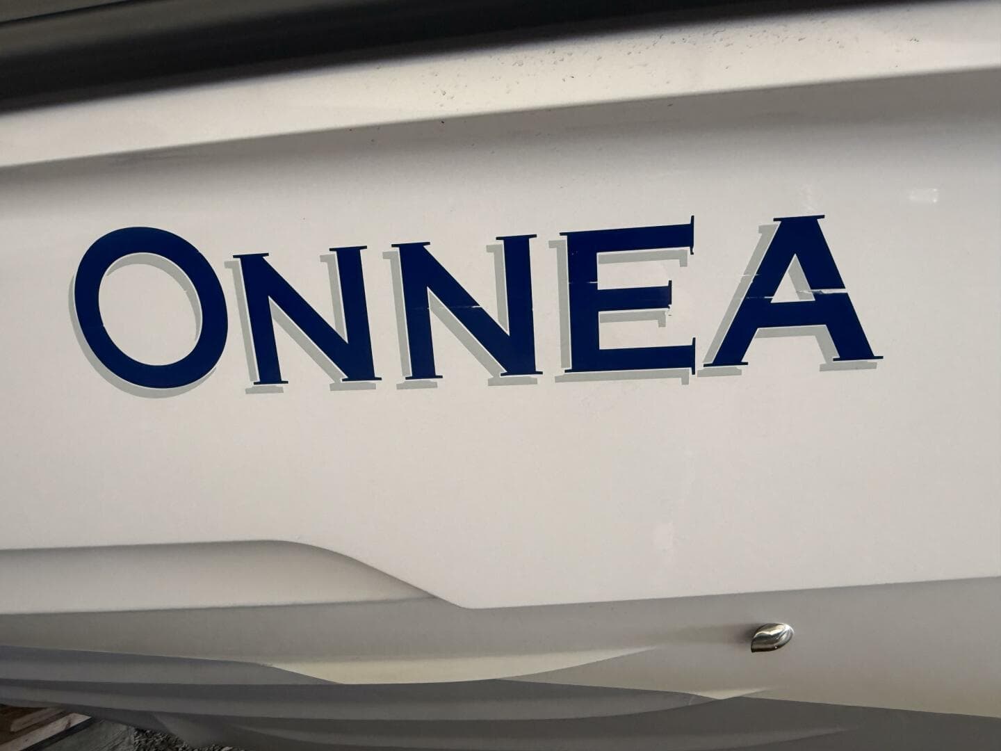 2022 Axopar 28 Cabin — photo 31