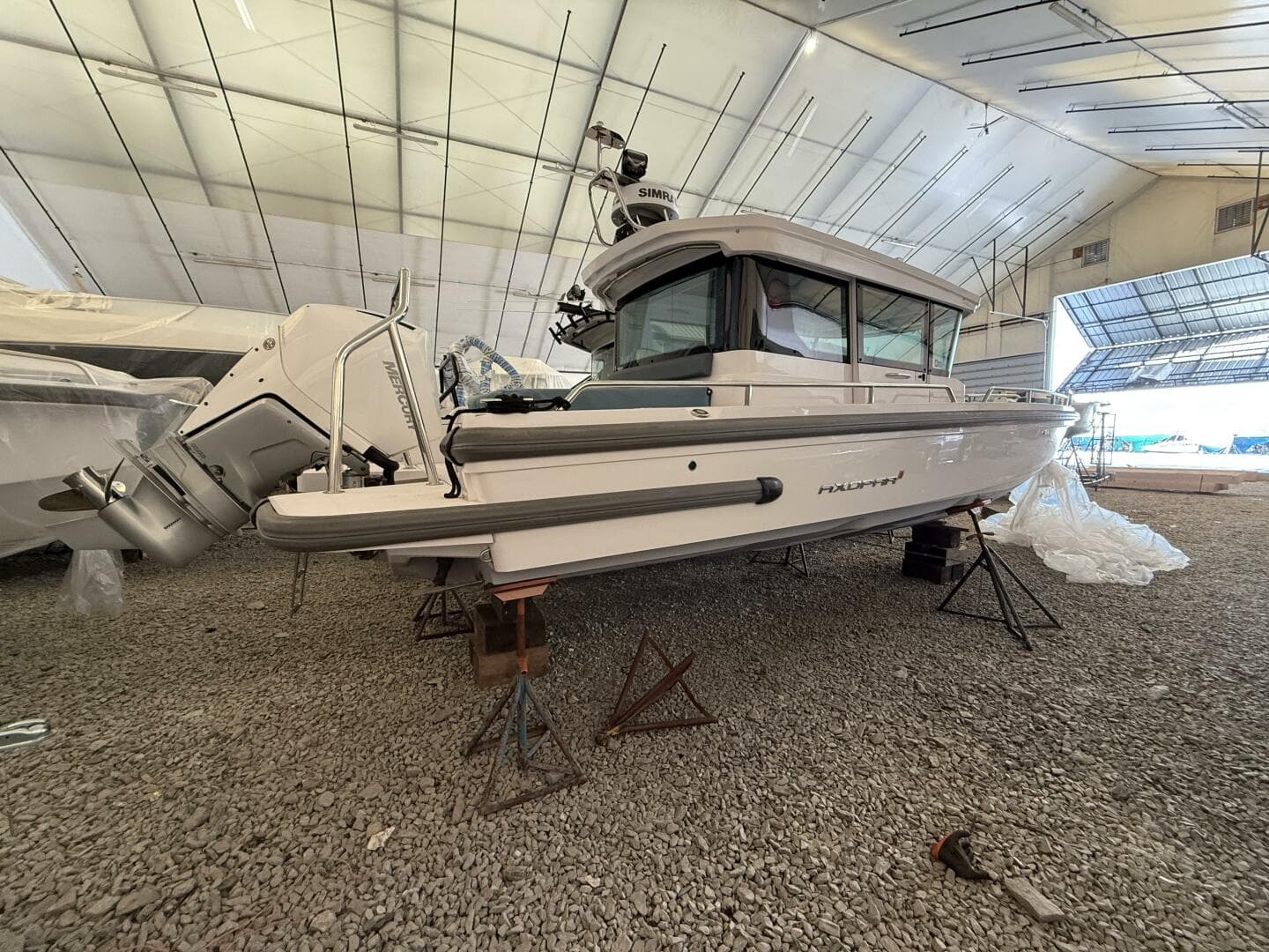 2022 Axopar 28 Cabin — photo 16