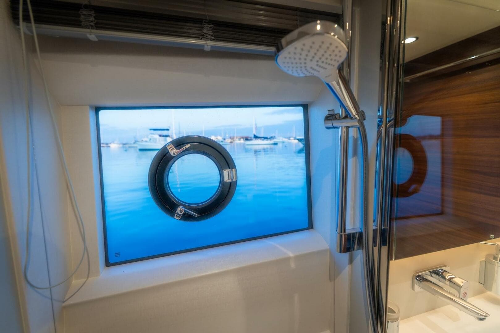 2026 Princess V55 — photo 29