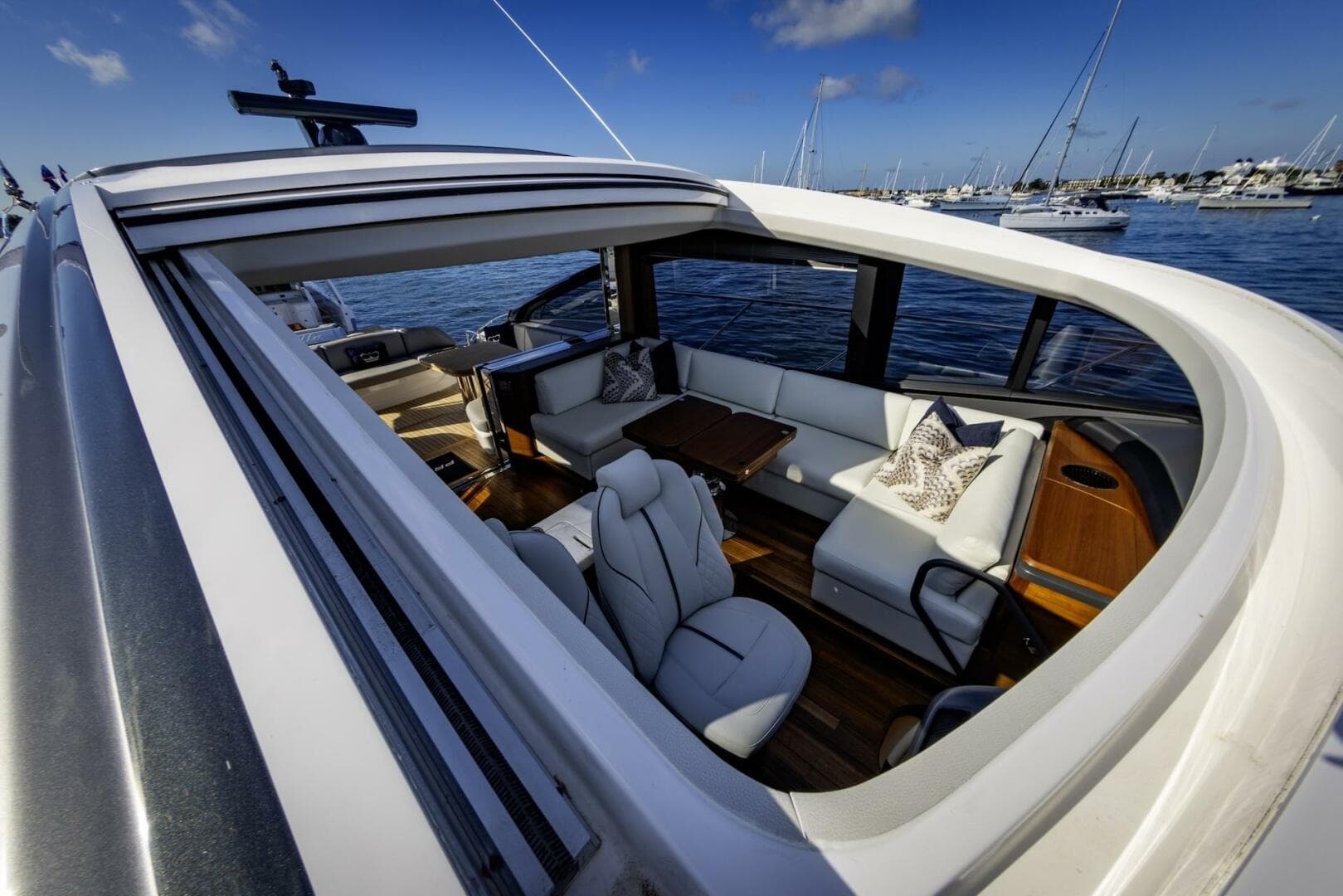 2026 Princess V55 — photo 13