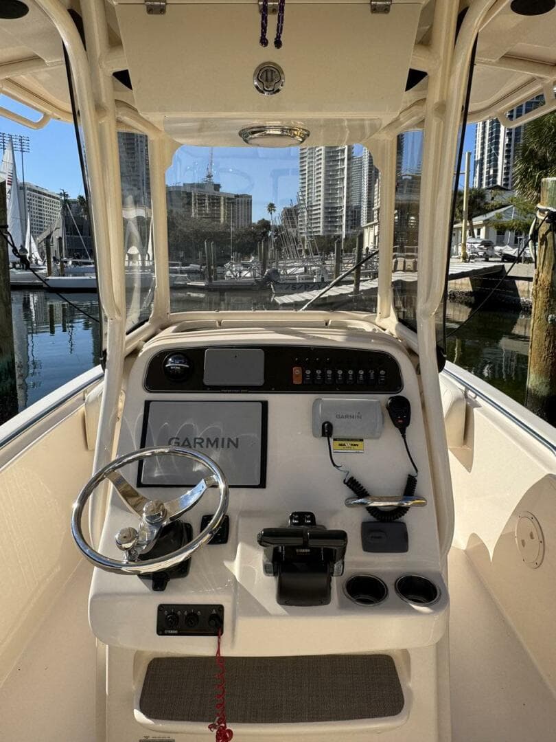 2017 Grady-White Fisherman 257 — photo 9